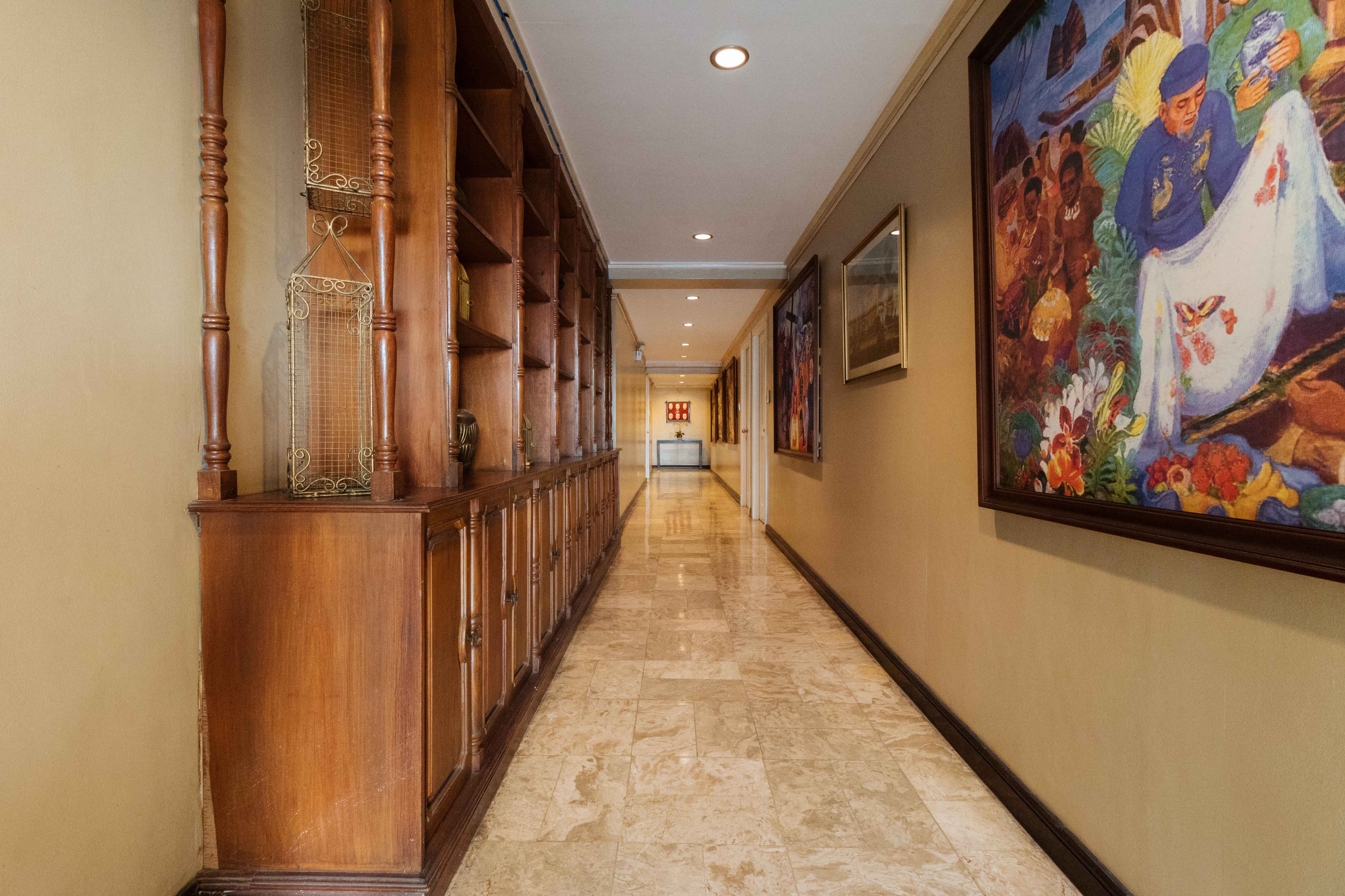 LPL Suites Greenbelt by RedDoorz