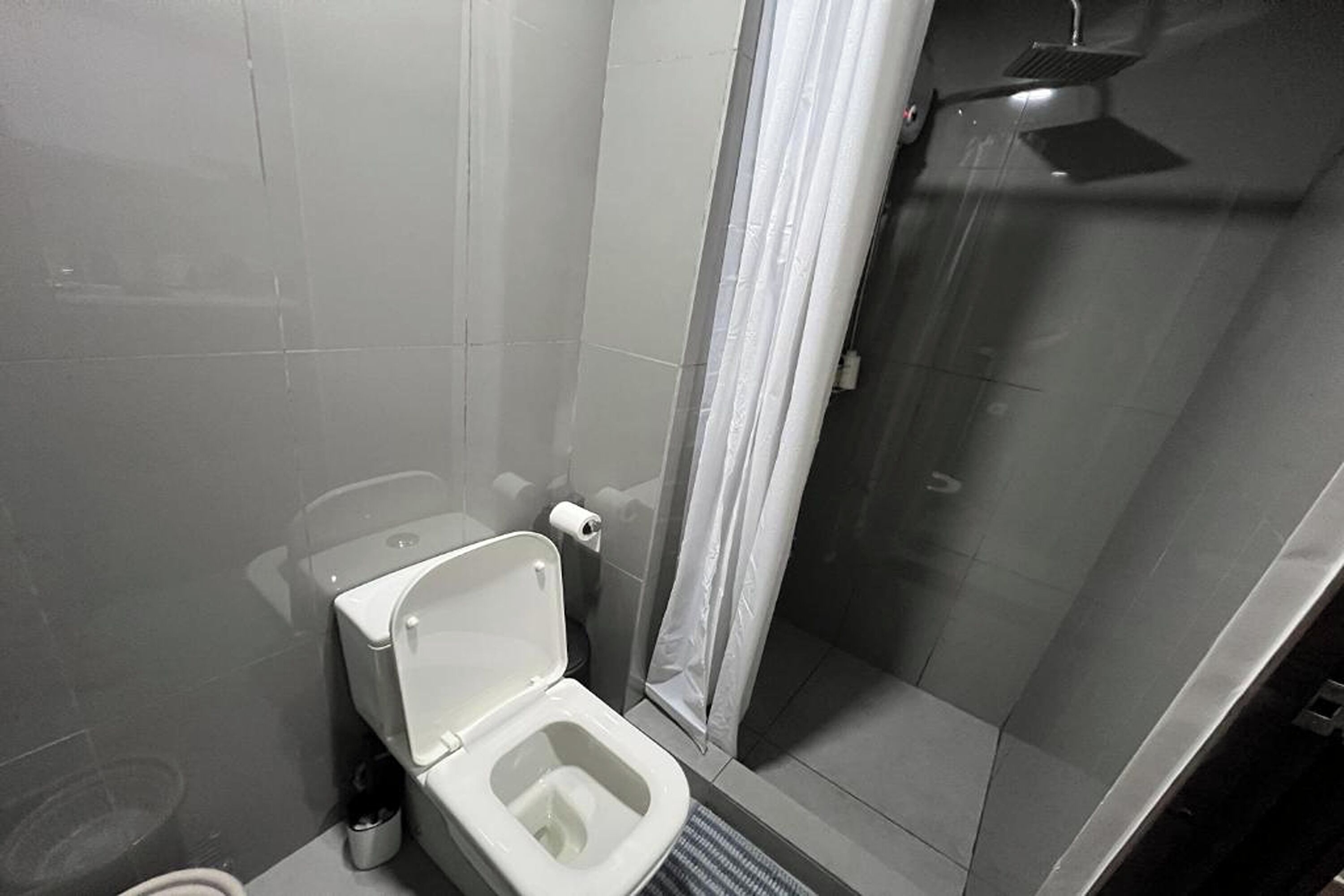 Luxe Air Residences by Makati