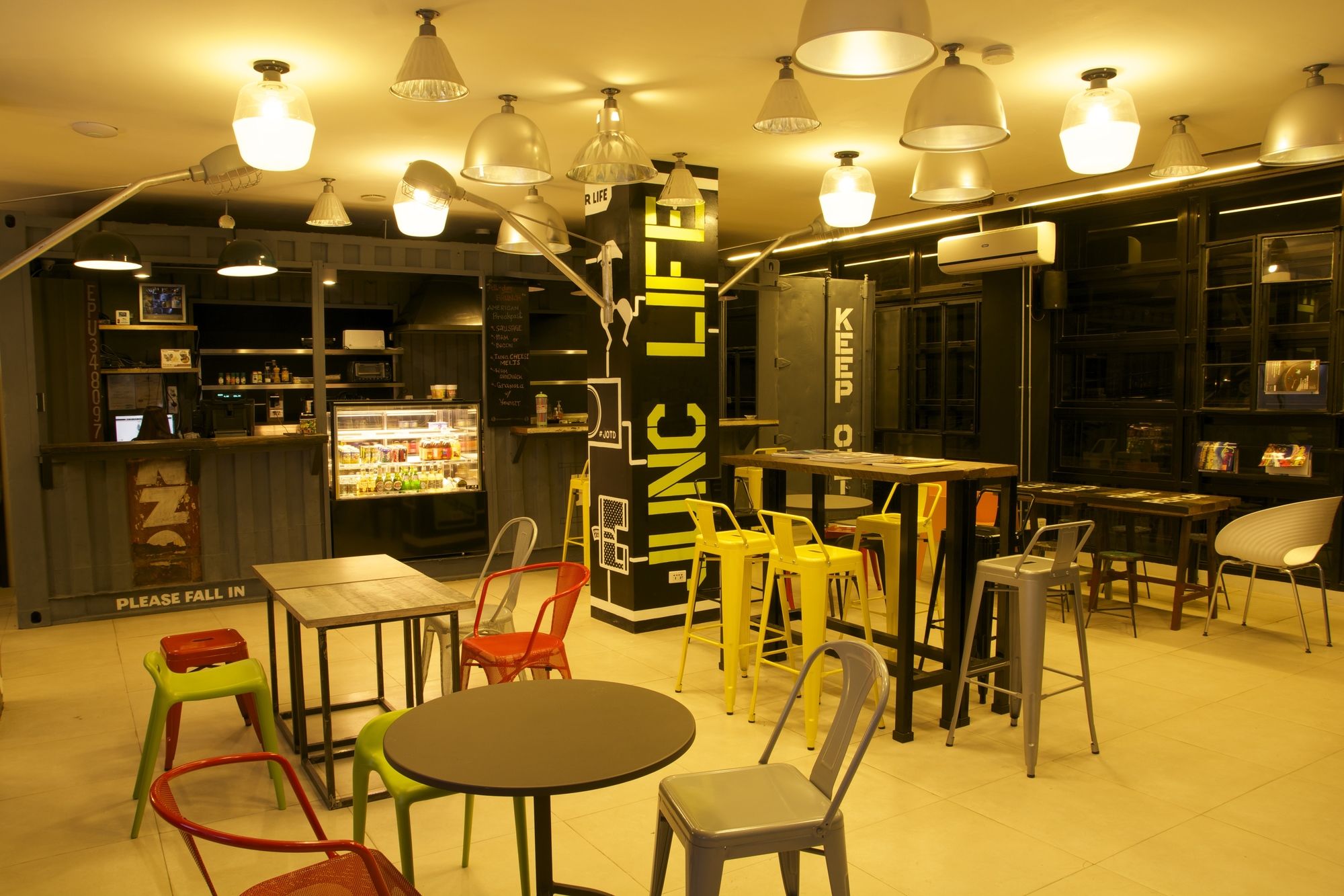 OYO 866 Junction Hostels