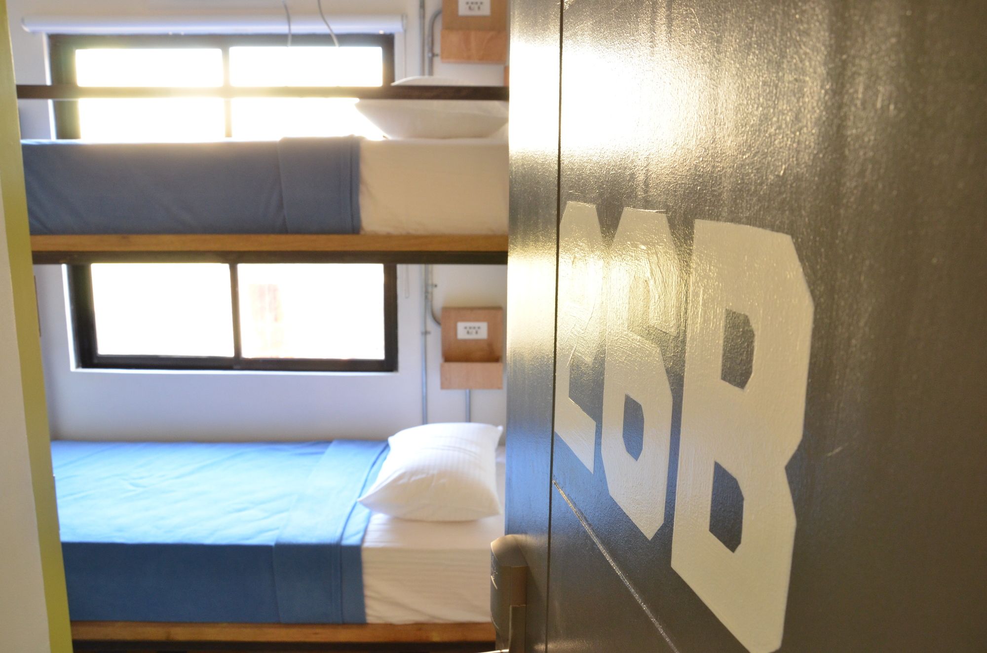 OYO 866 Junction Hostels