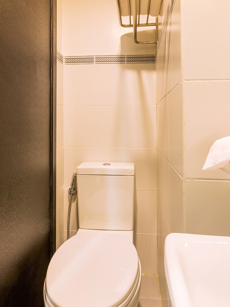 Mytown Amsterdam by OYO Rooms