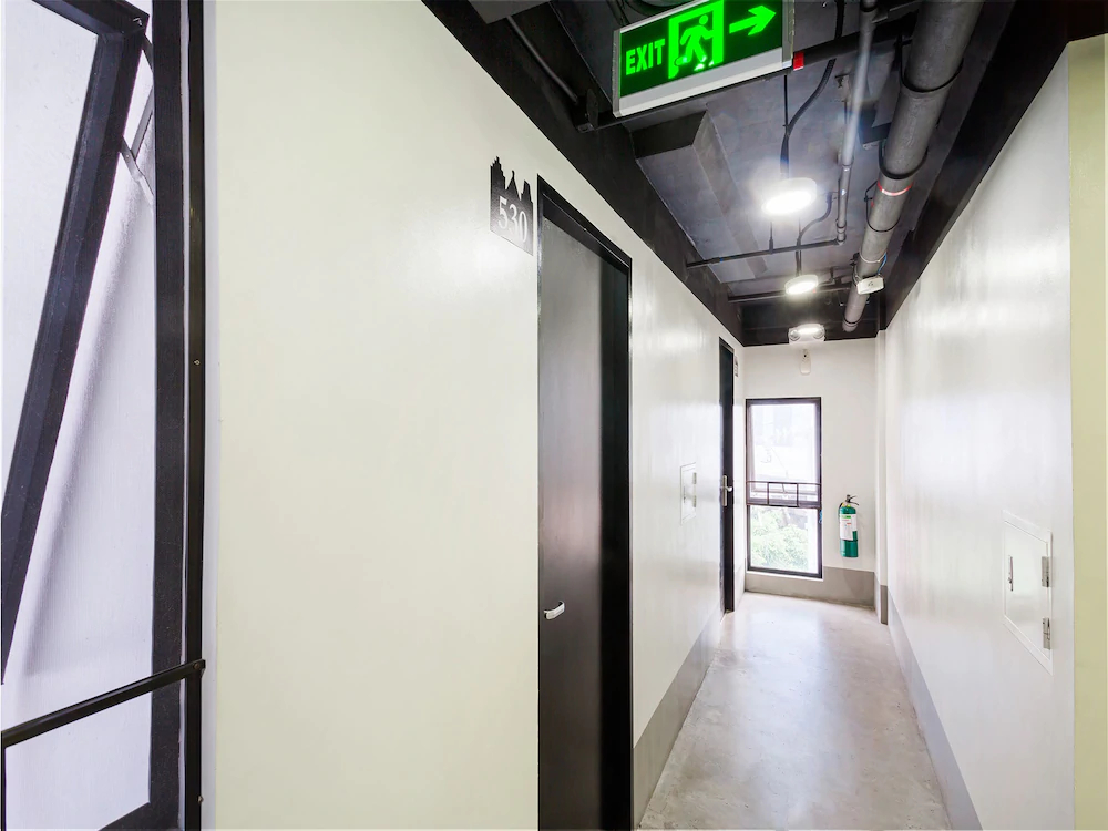 Mytown Amsterdam by OYO Rooms