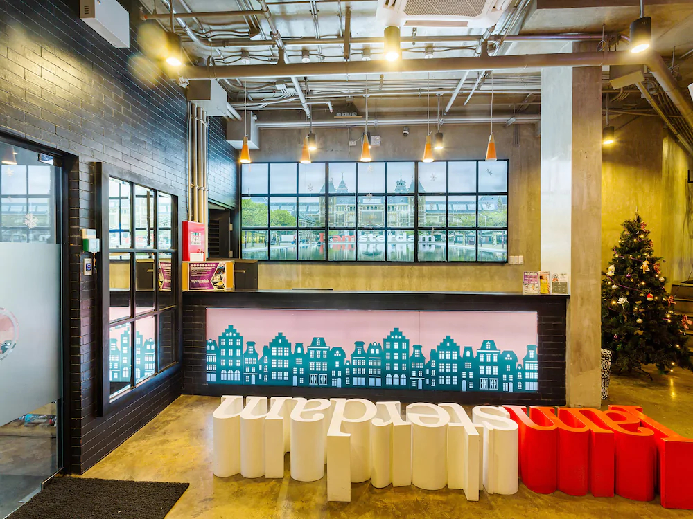 Mytown Amsterdam by OYO Rooms