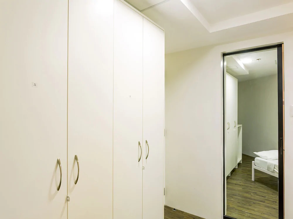 Mytown Amsterdam by OYO Rooms