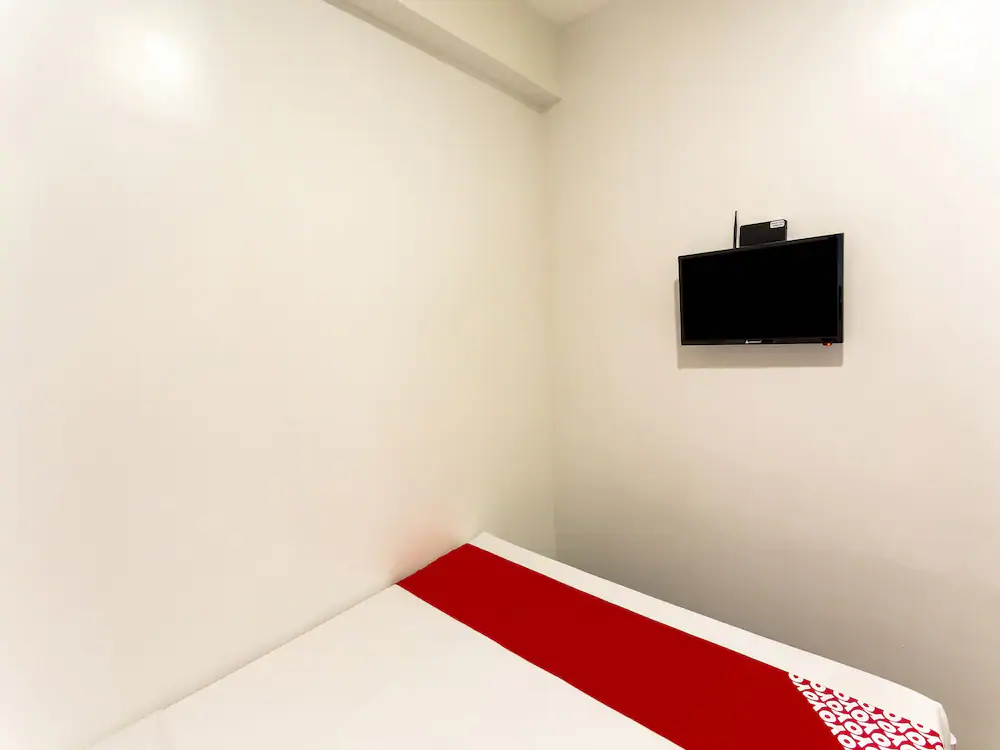 Mytown Amsterdam by OYO Rooms