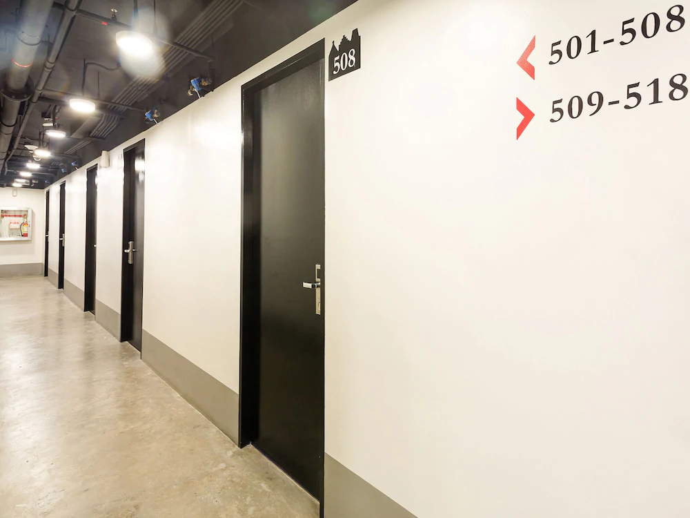 Mytown Amsterdam by OYO Rooms