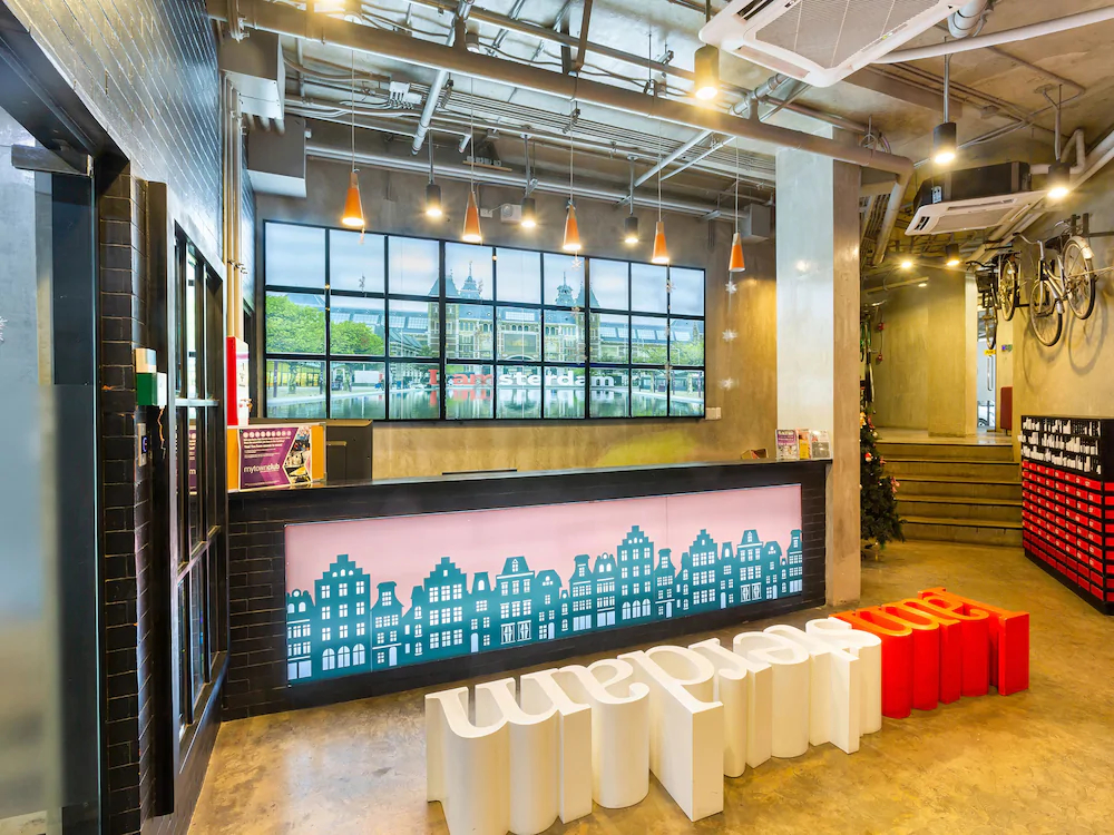 Mytown Amsterdam by OYO Rooms
