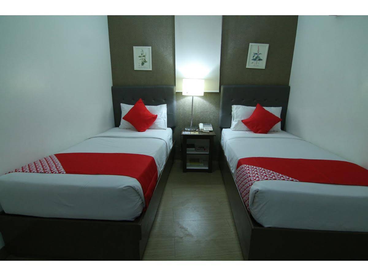 OYO 106 24h City Hotel
