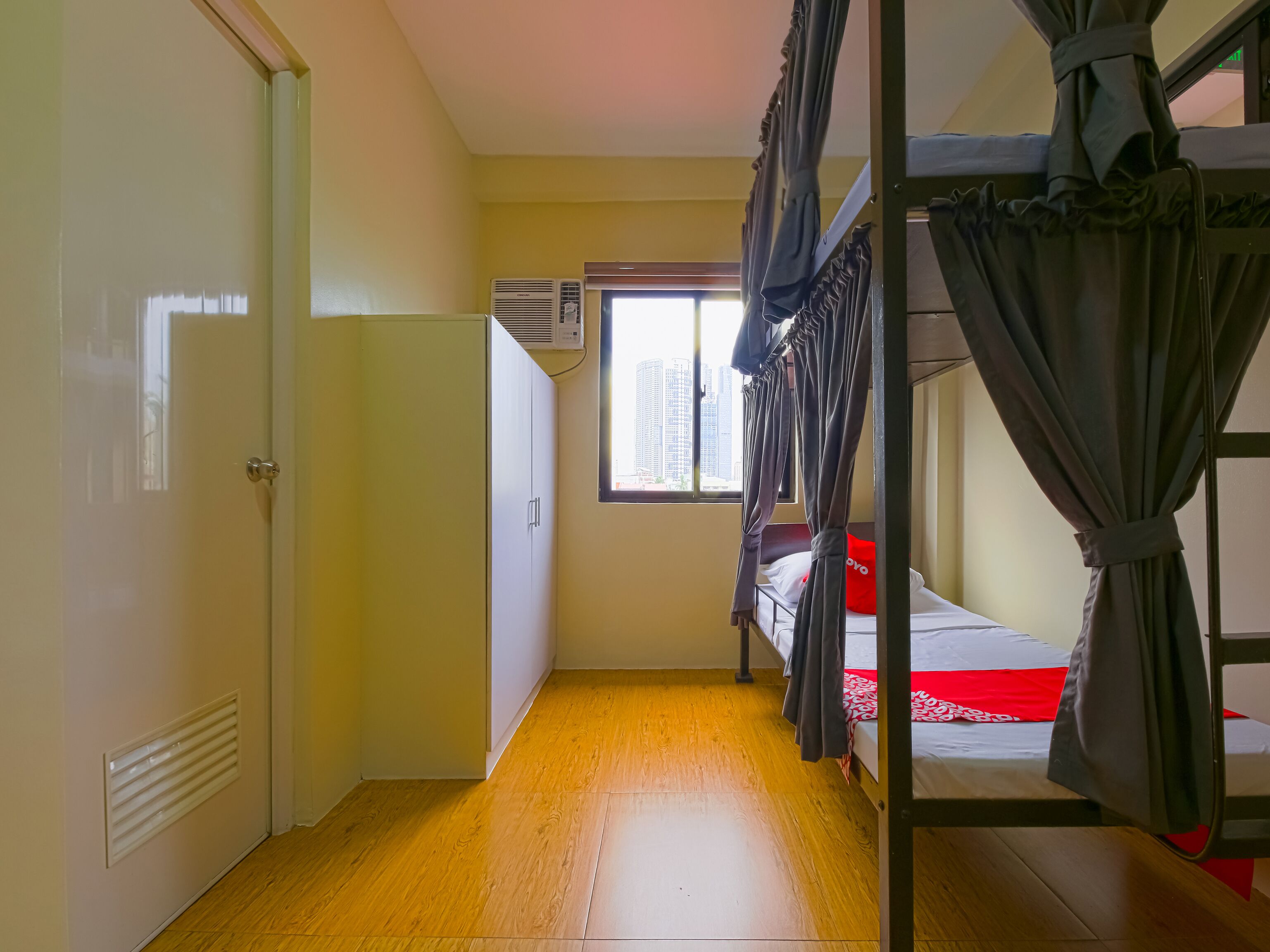 OYO 818 The Budget Inn