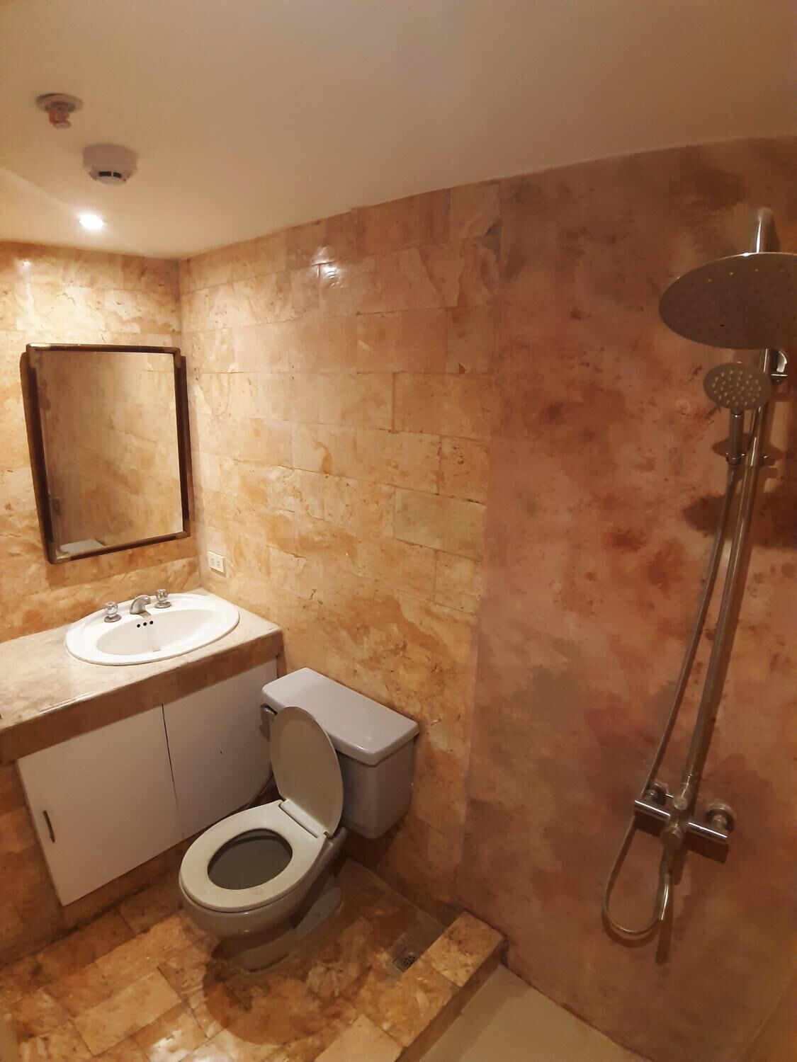 Connector Hostel by OYO Rooms