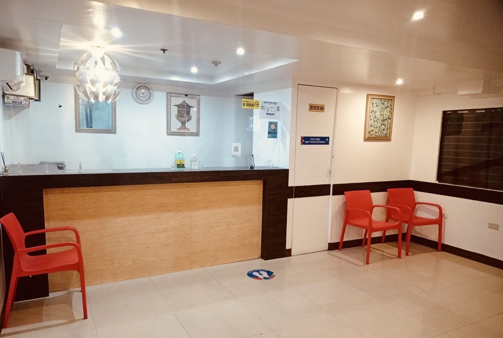 OYO 888 City Stay Inns Fortview Bgc