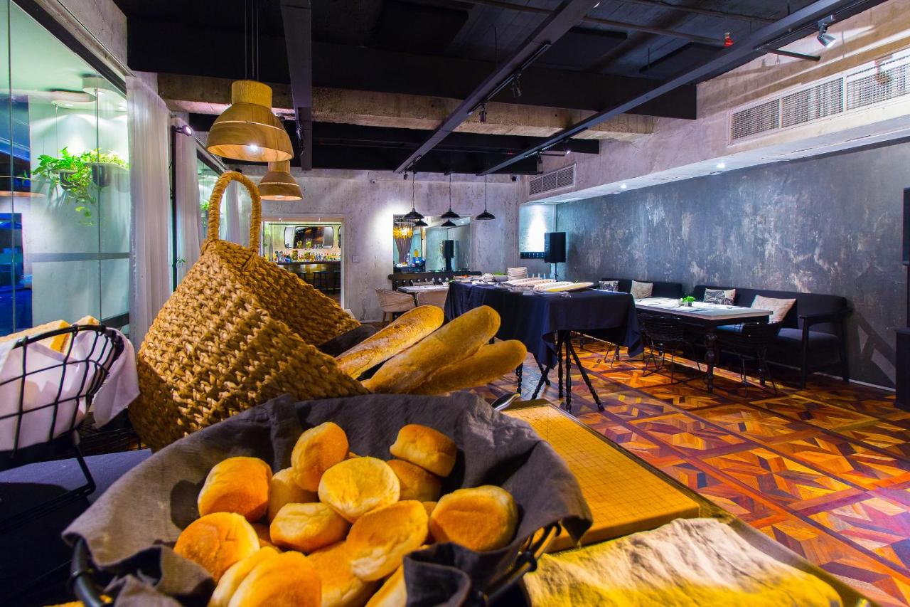 Picasso Boutique Serviced Residences