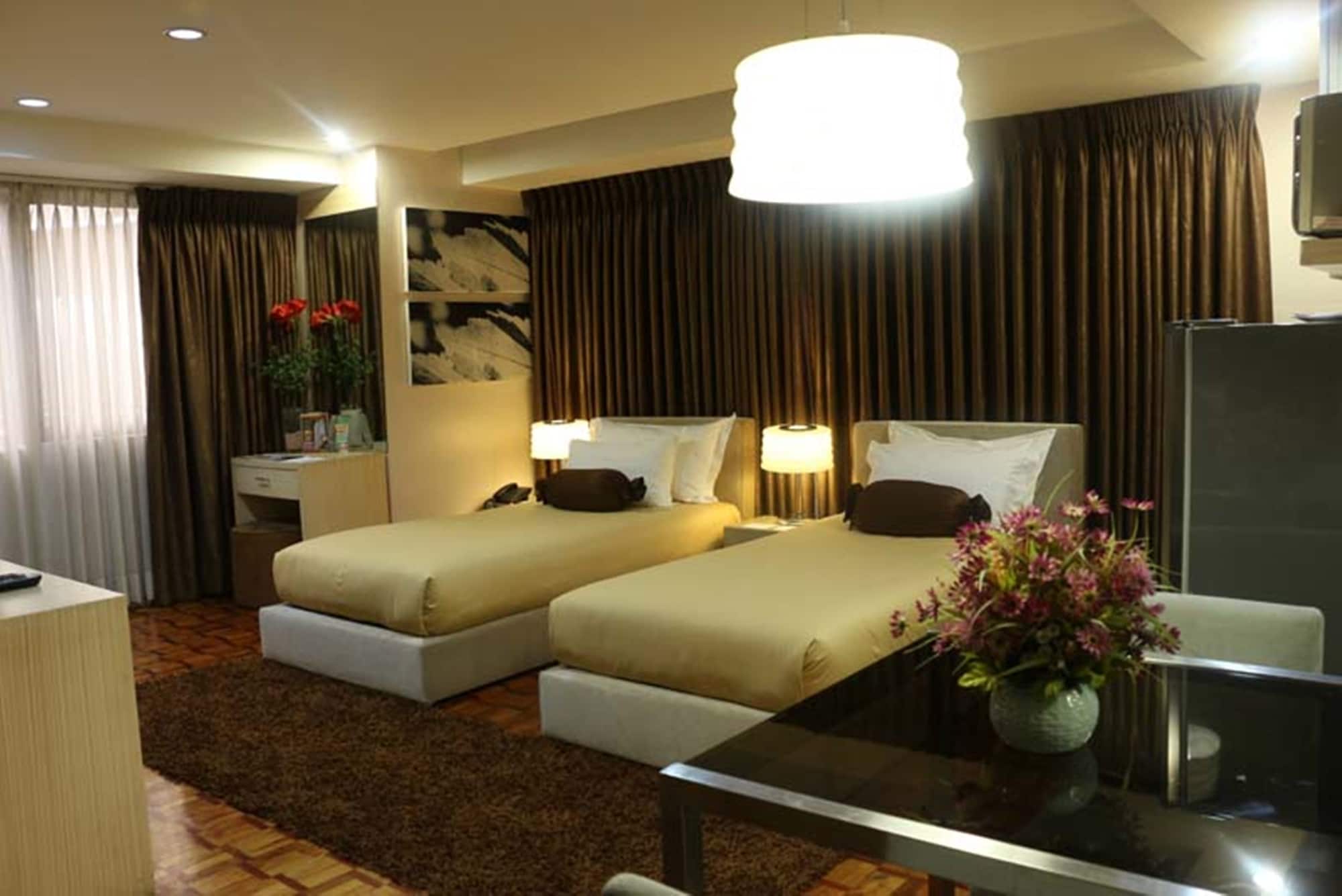 Prince Plaza II Condotel