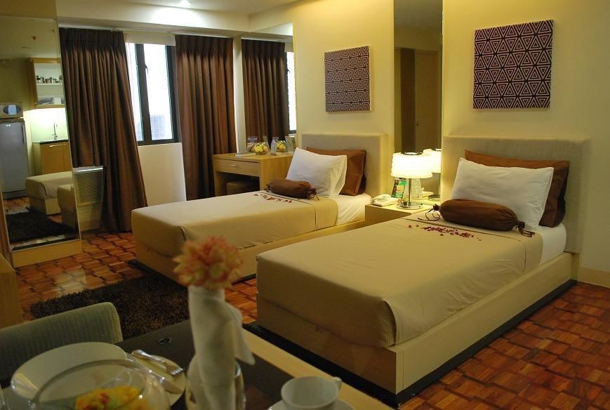 Prince Plaza II Condotel