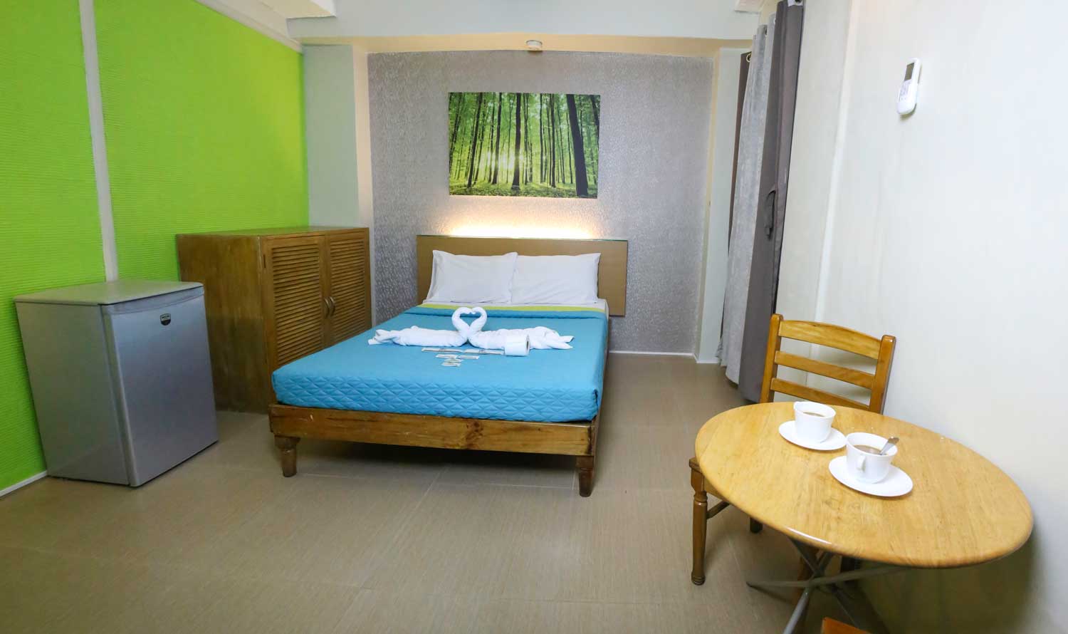 Quoalla Hotel Makati