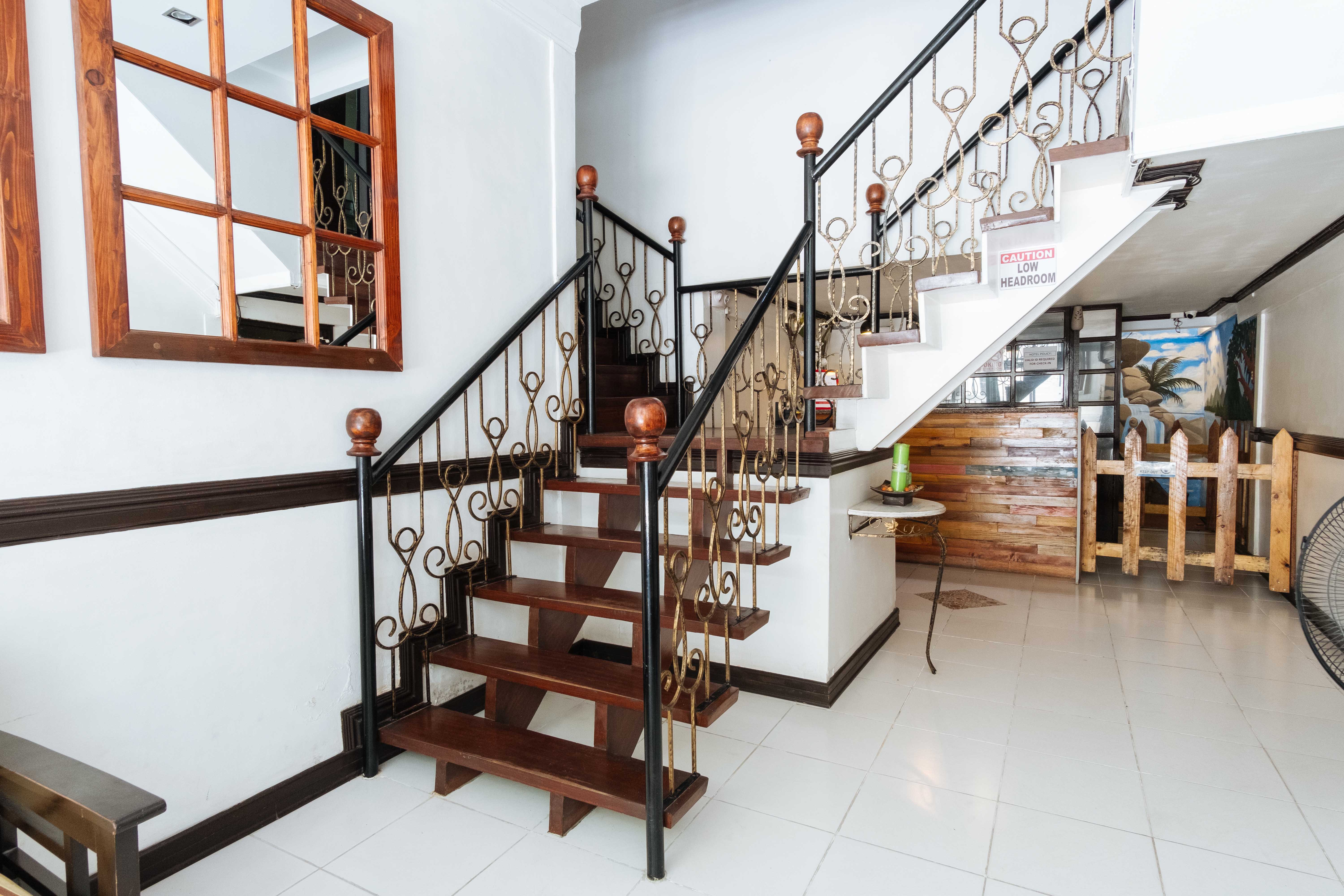 RedDoorz @ Vito Cruz Extension