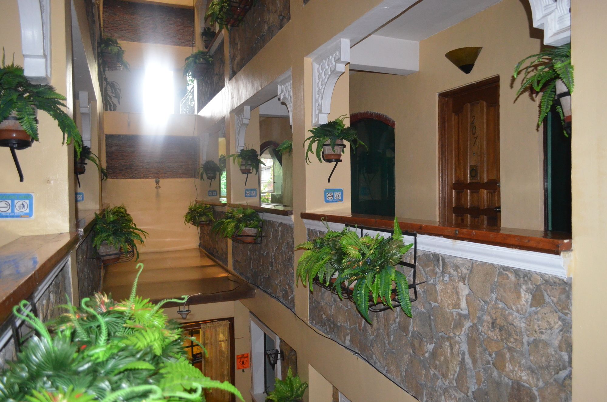 Saint Illians Inn