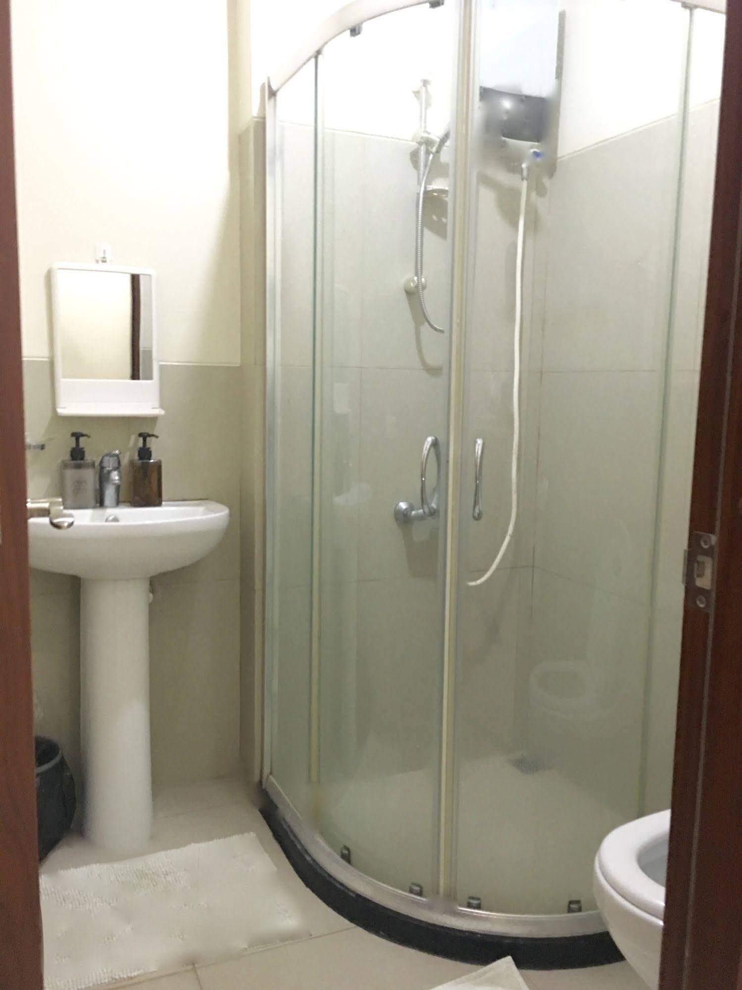 SRE Suites At The Beacon Residencies