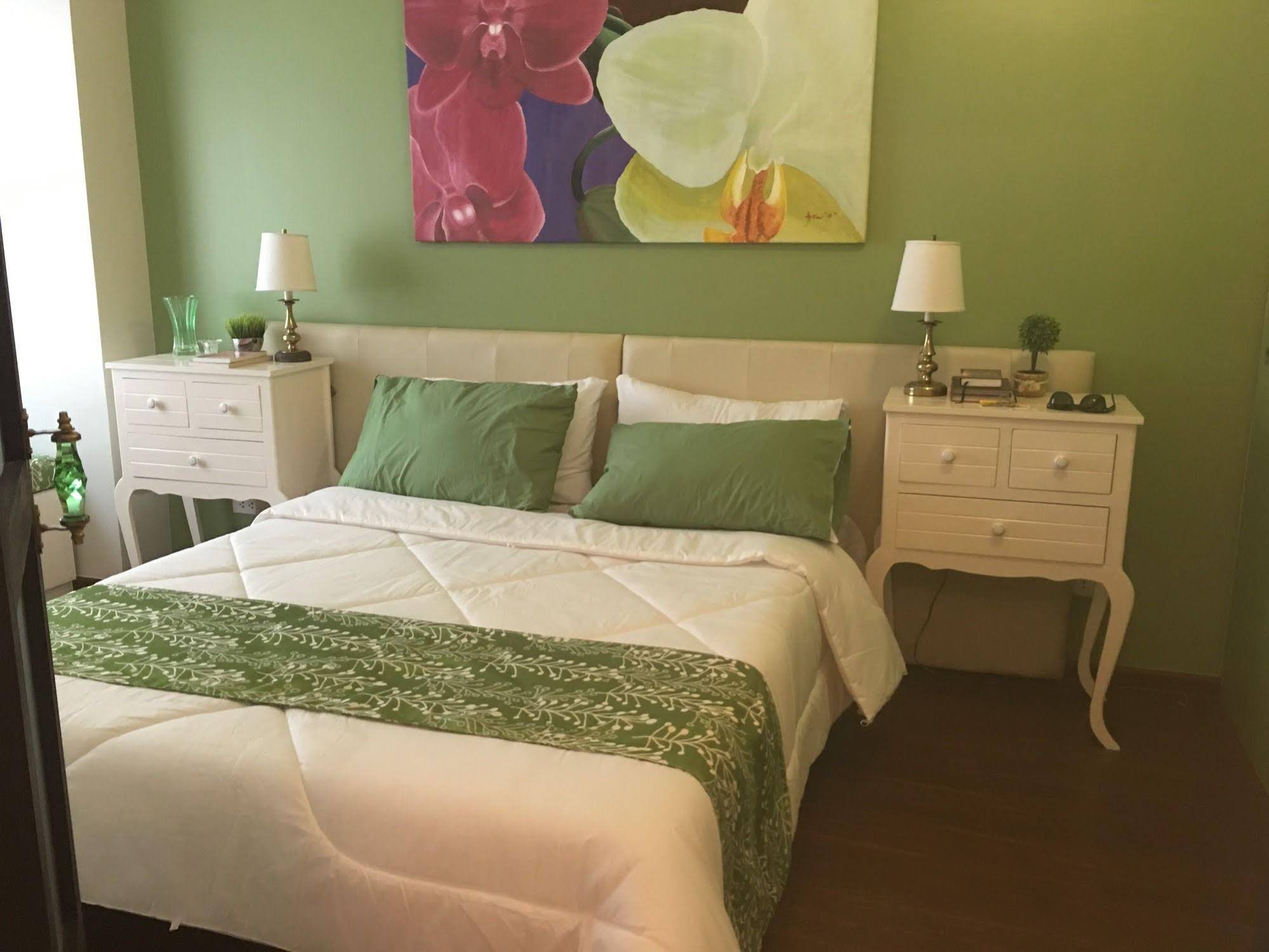 SRE Suites At The Beacon Residencies