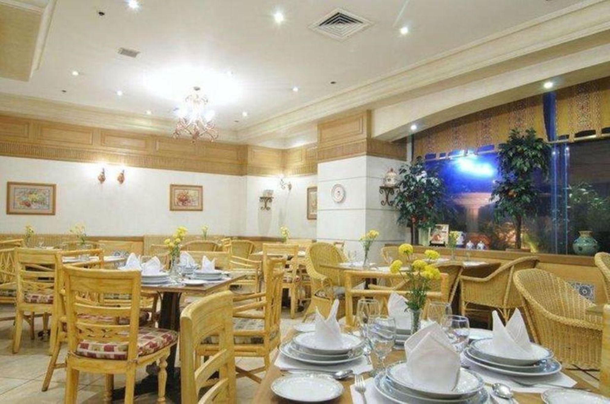 Tiara Oriental Hotel
