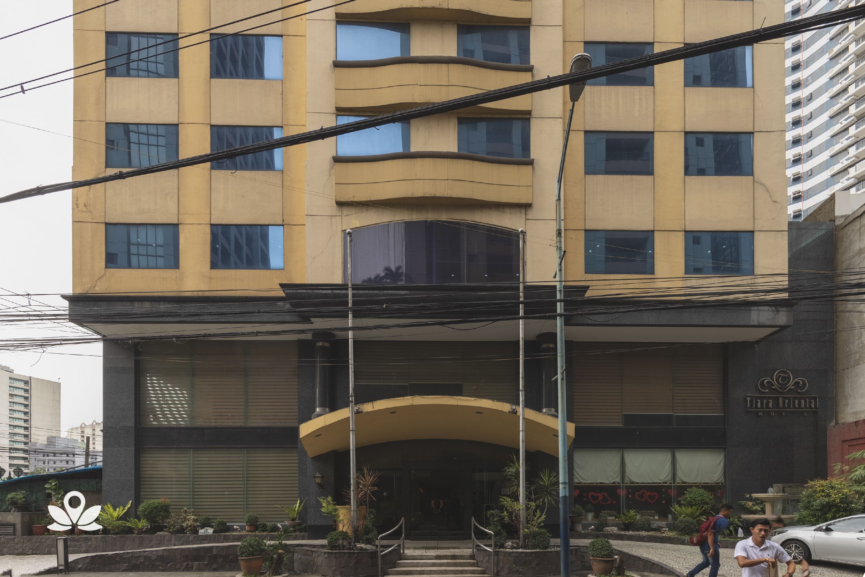 Tiara Oriental Hotel by ZEN Rooms