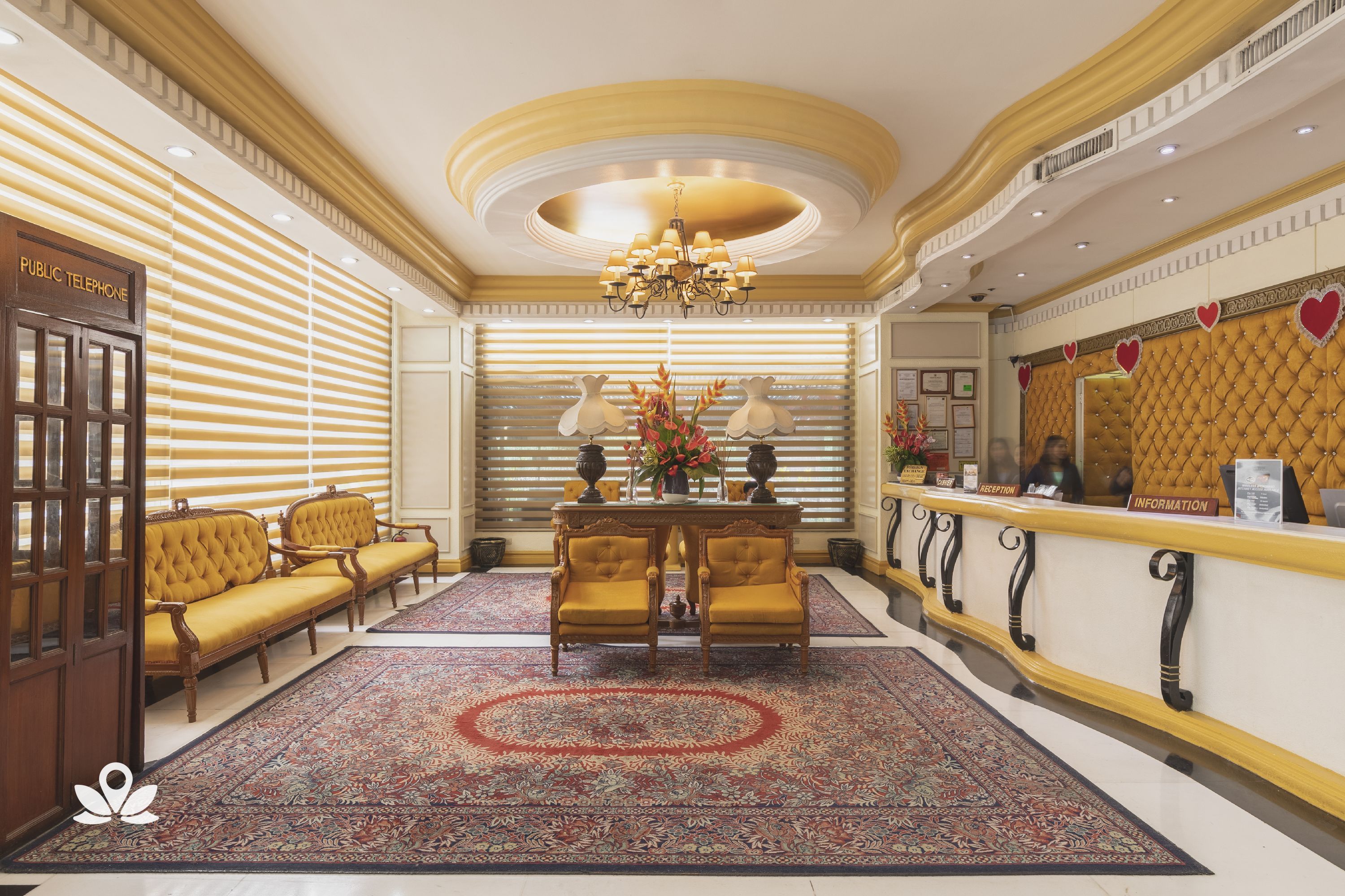 Tiara Oriental Hotel by ZEN Rooms