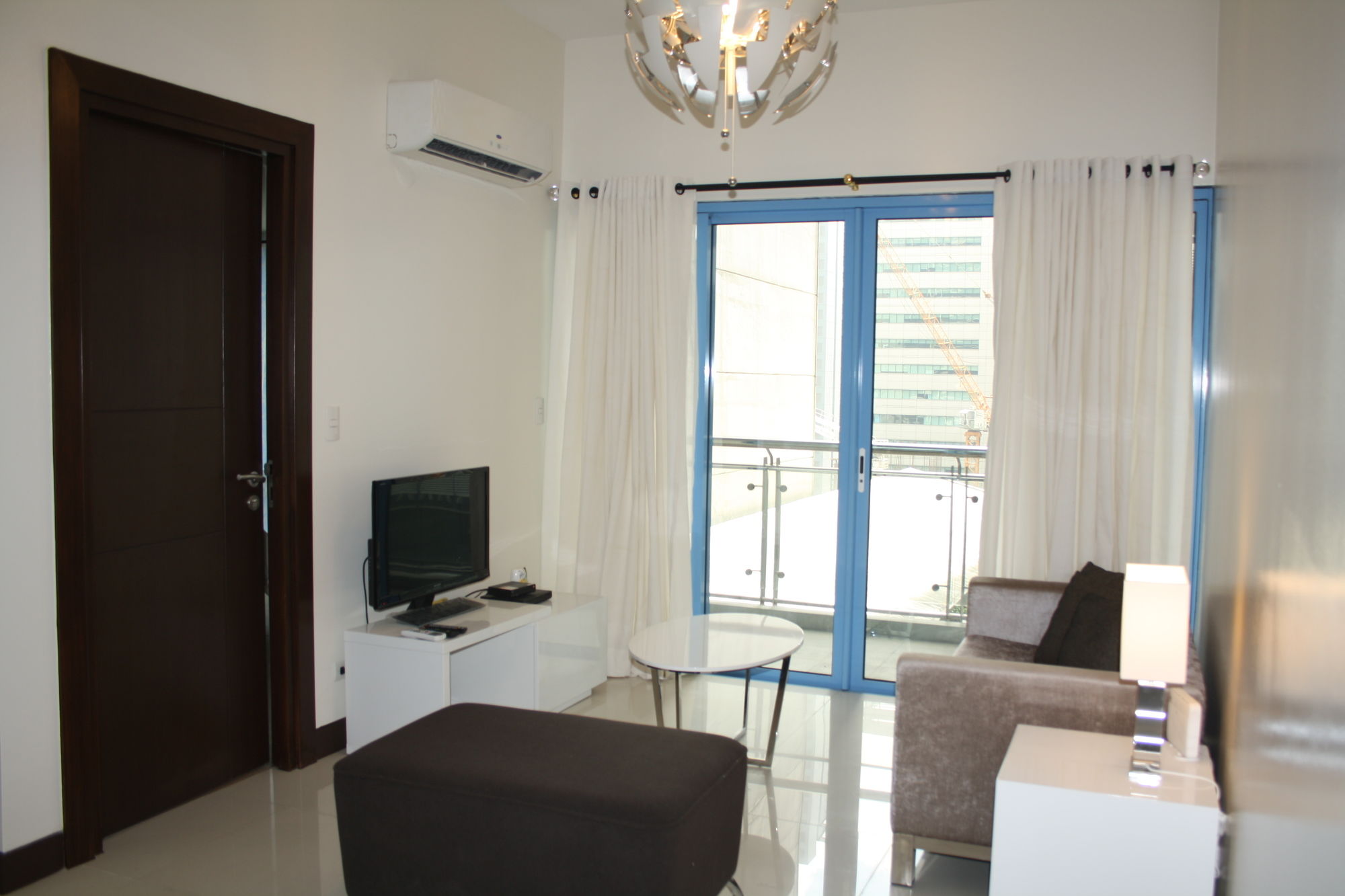 Two Central Condominium