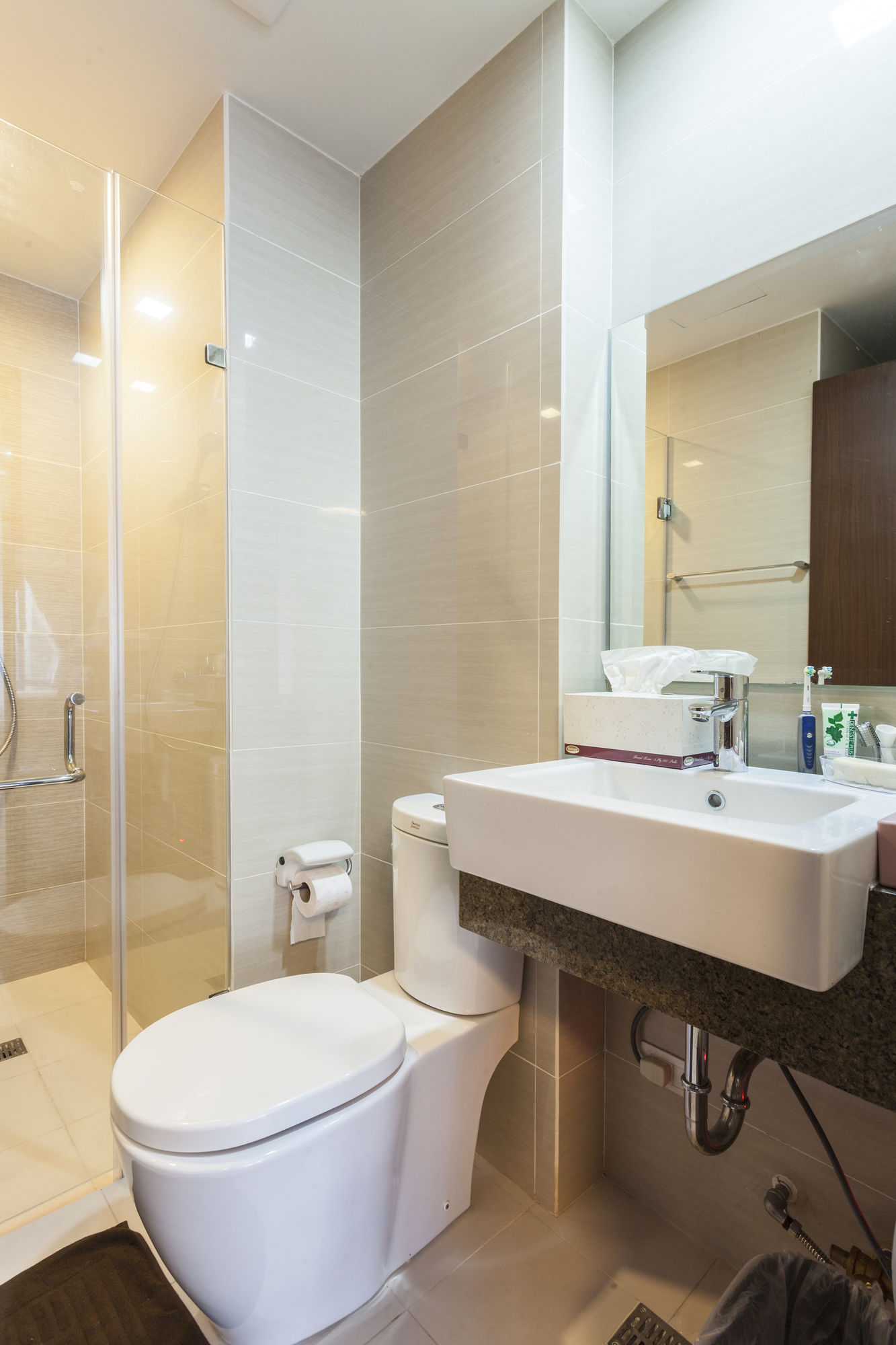 Two Central Condominium