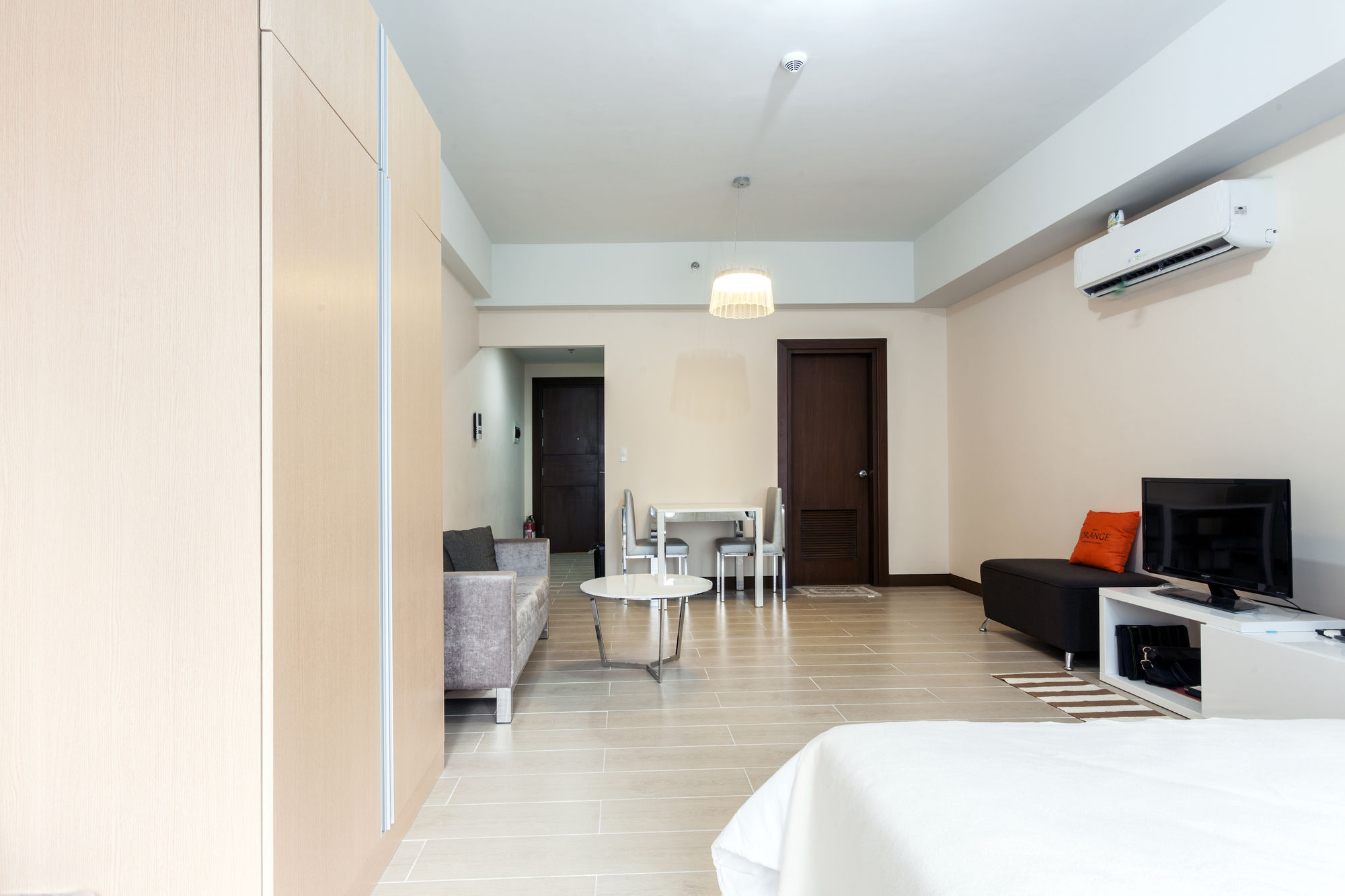 Two Central Condominium