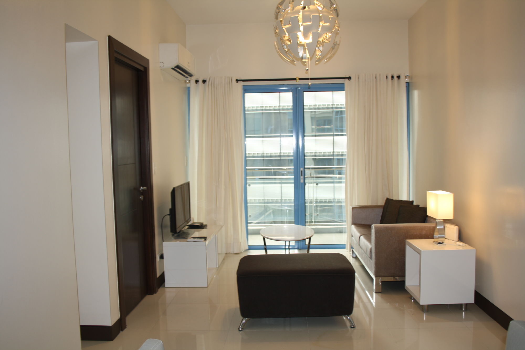 Two Central Condominium