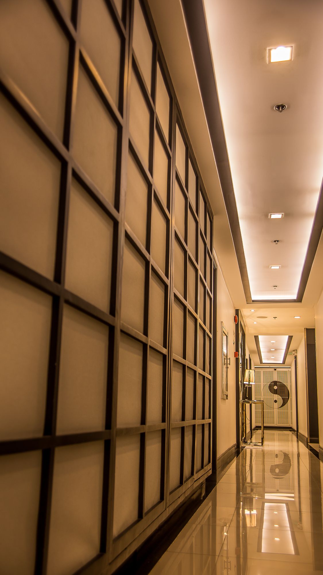 Y2 Residence Hotel