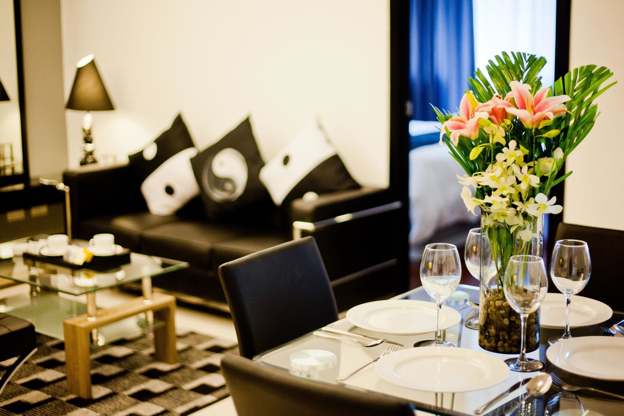Y2 Residence Hotel