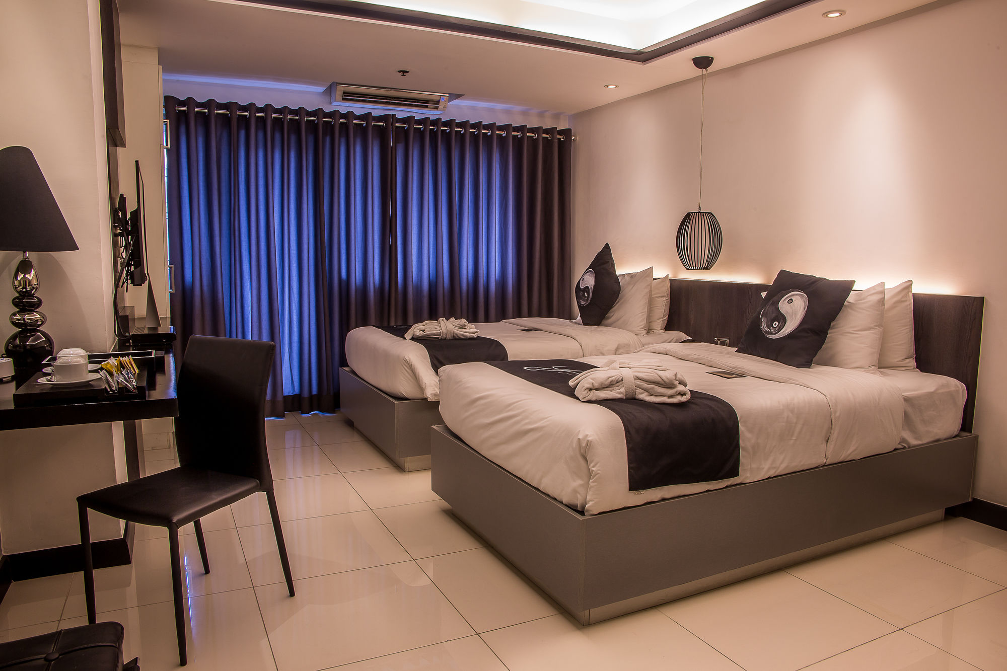 Y2 Residence Hotel