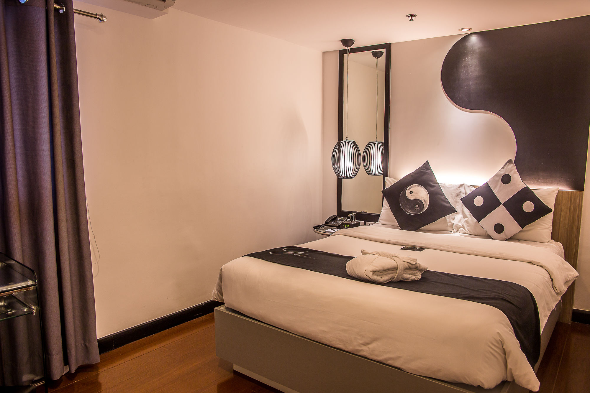 Y2 Residence Hotel