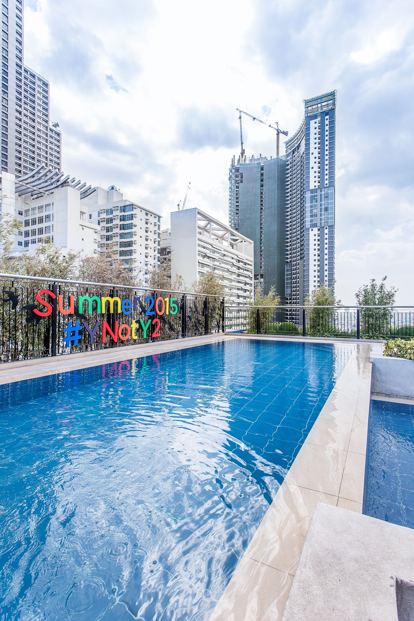 Y2 Residence Hotel