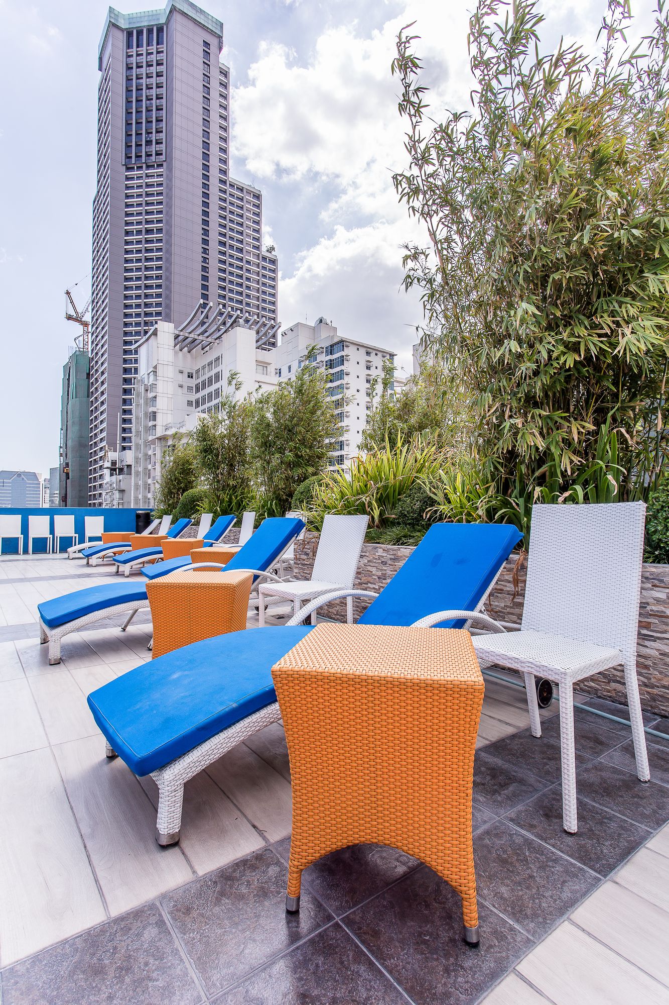 Y2 Residence Hotel