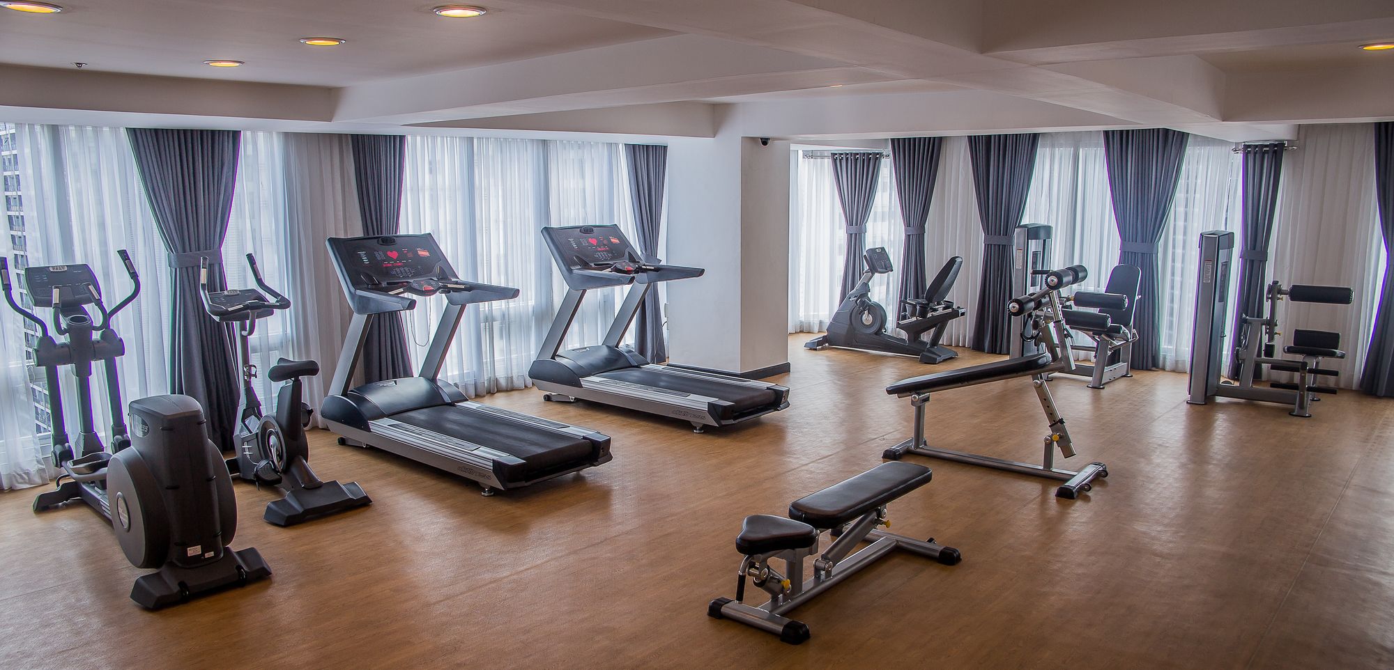 Y2 Residence Hotel