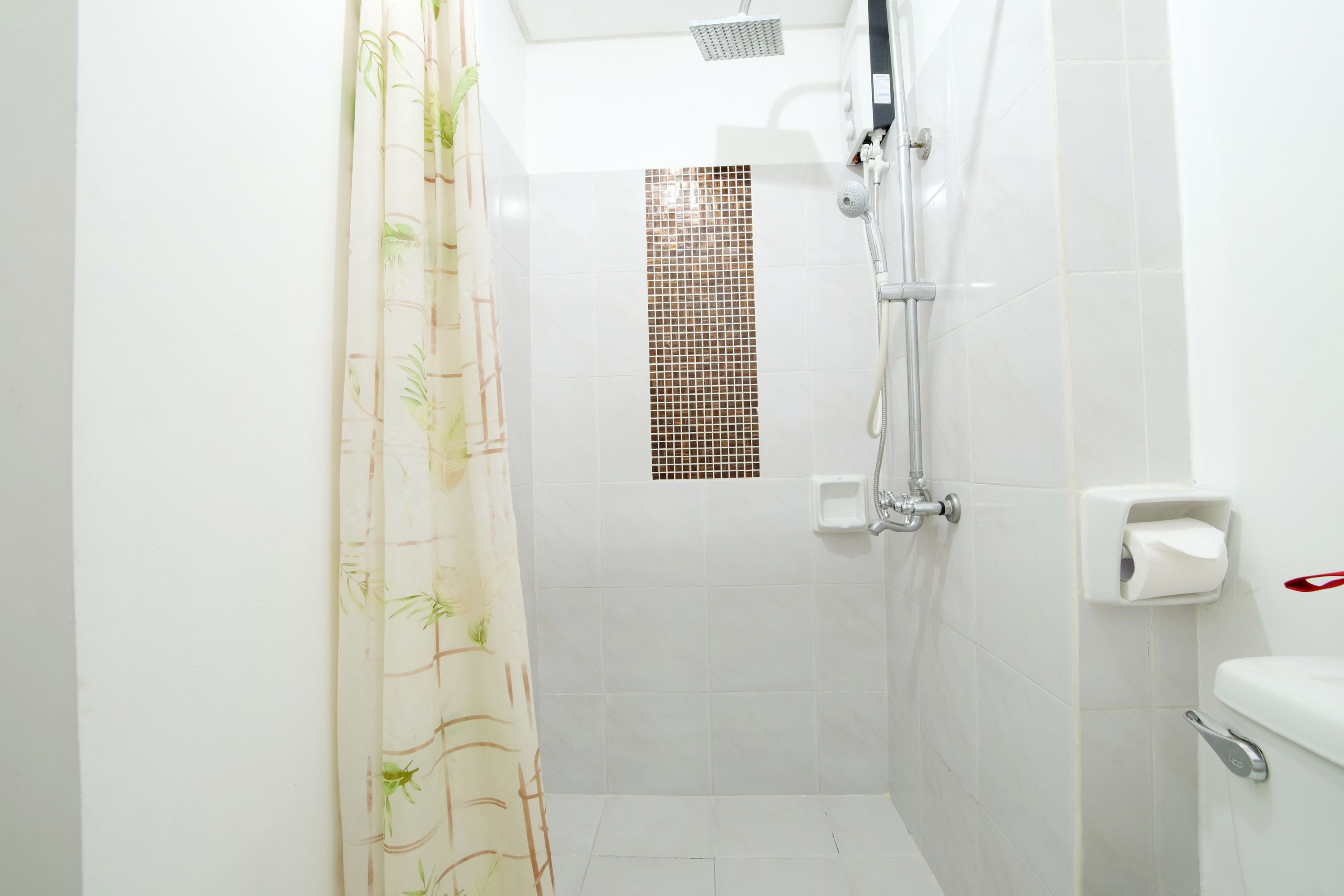 ZEN Rooms Basic Dian Street Makati