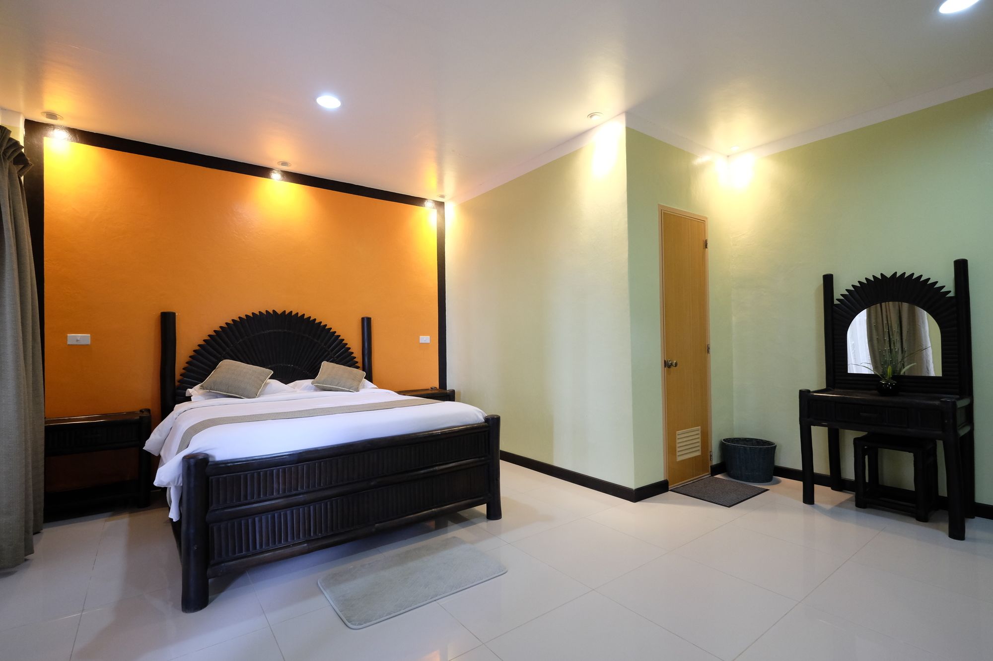 Exotic Island Dive & Beach Resort