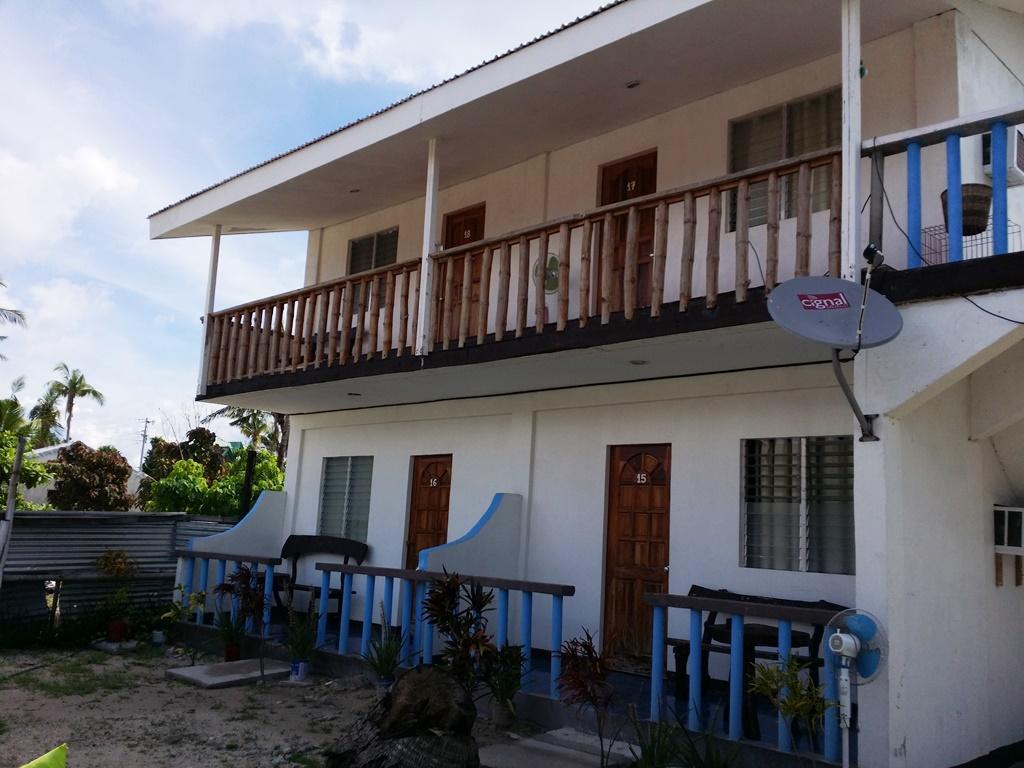 Mr. Kwiiz Resort