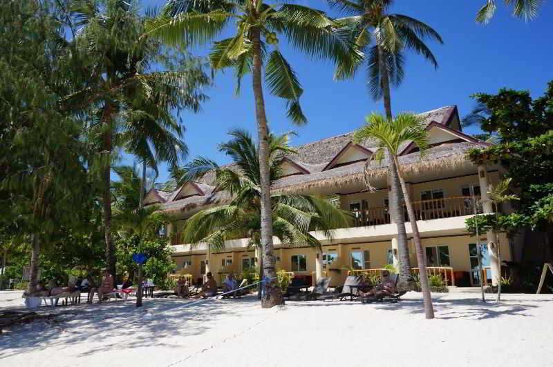 Ocean Vida Beach & Dive Resort
