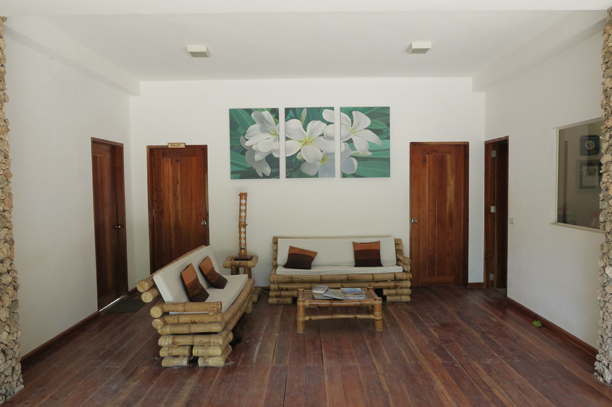 Tepanee Beach Resort