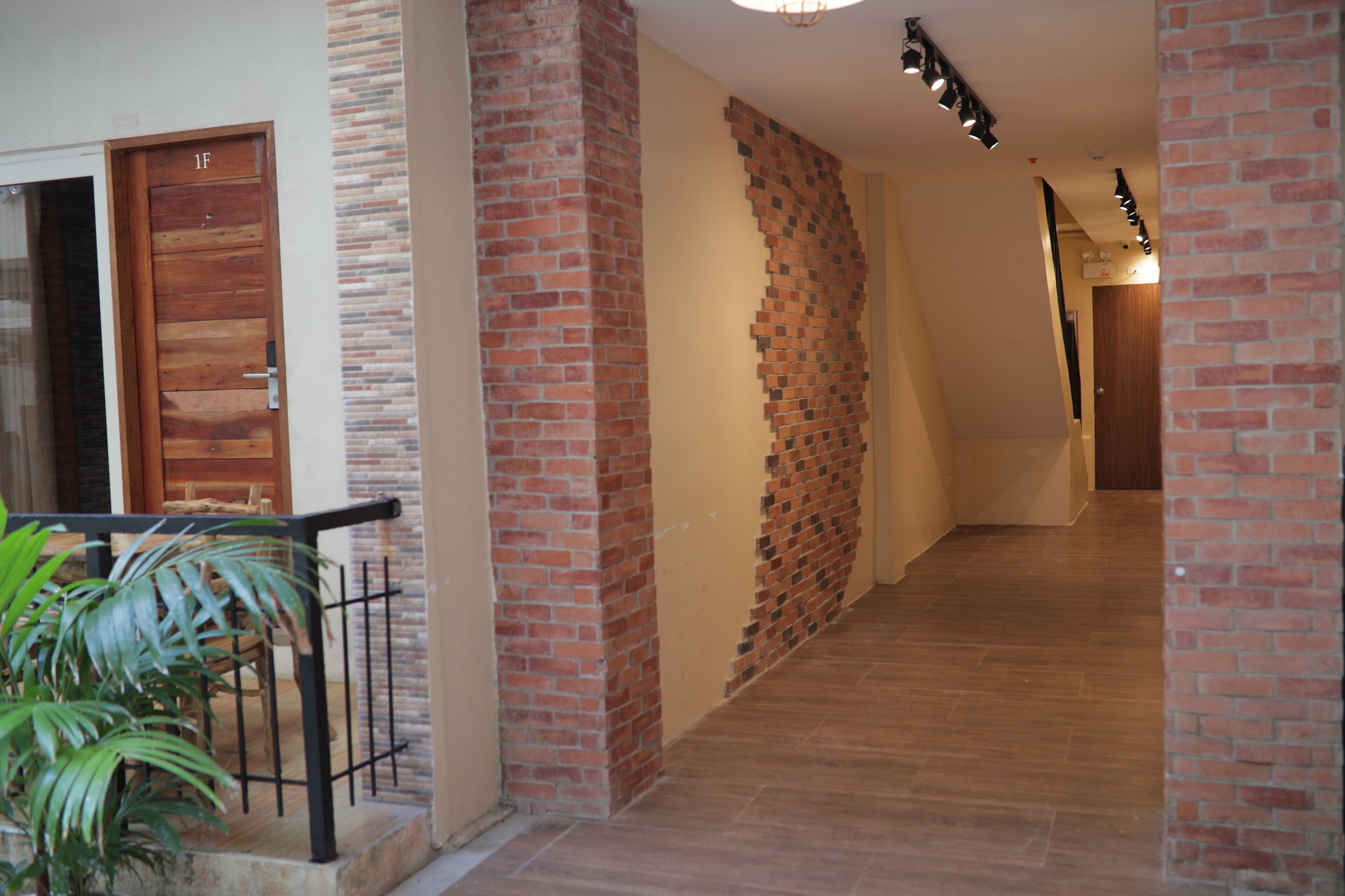 Cerca Hotel