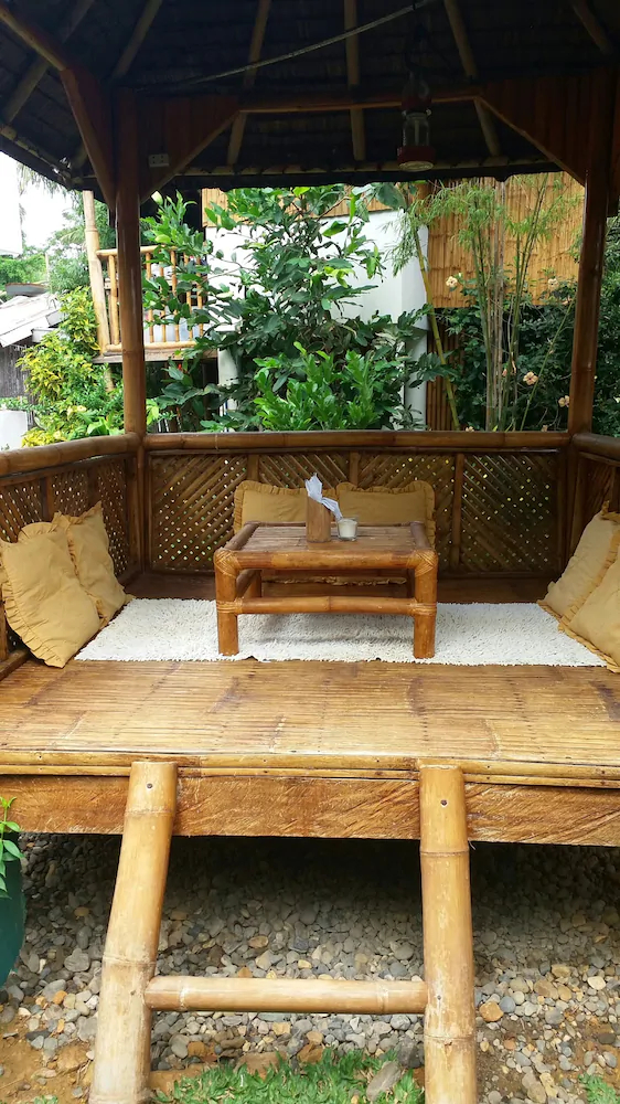 Hangout Beach Resort