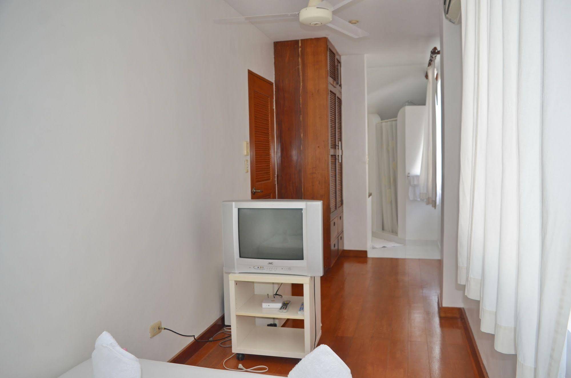 Mabuhay Beach House