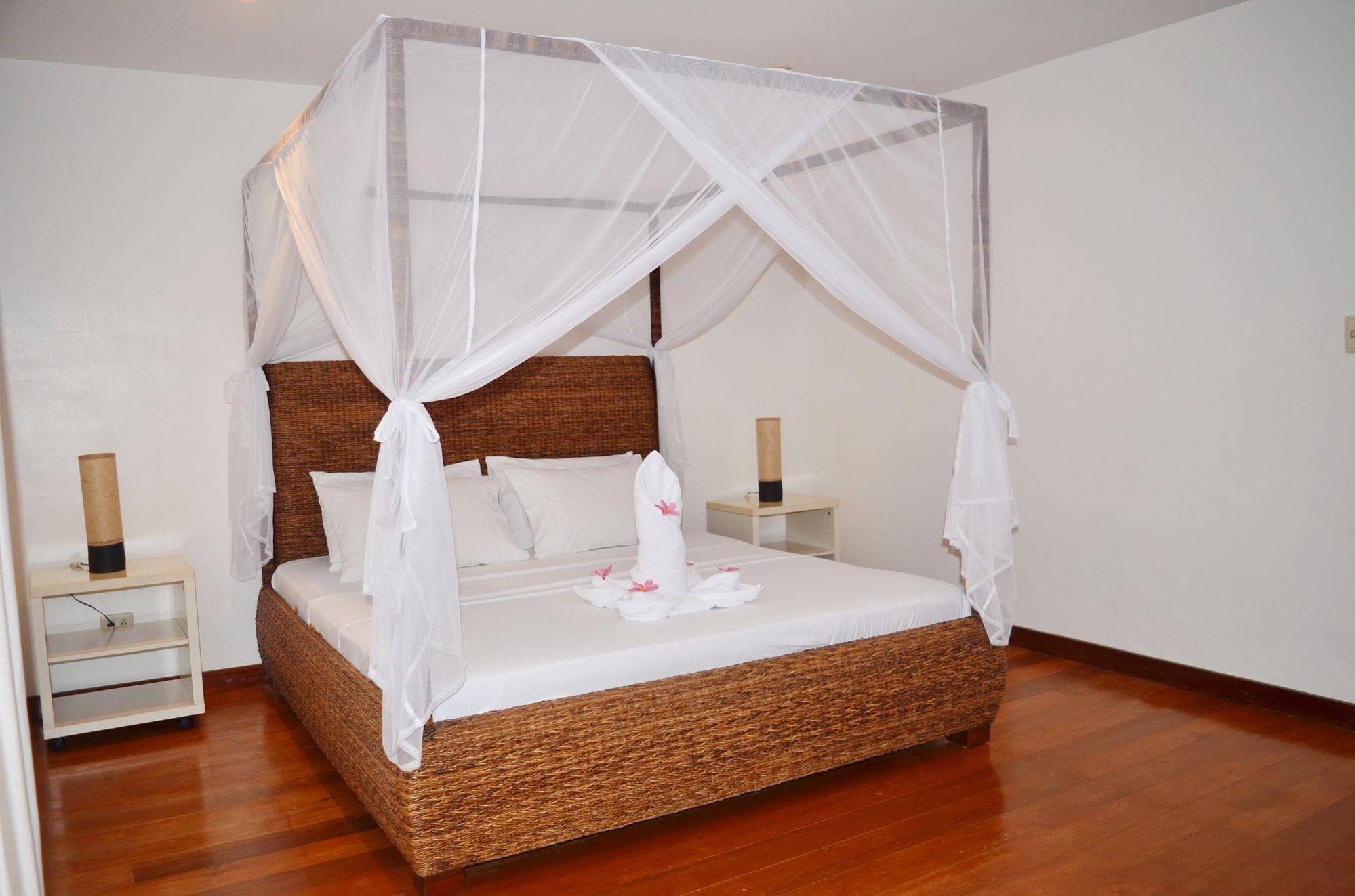 Mabuhay Beach House