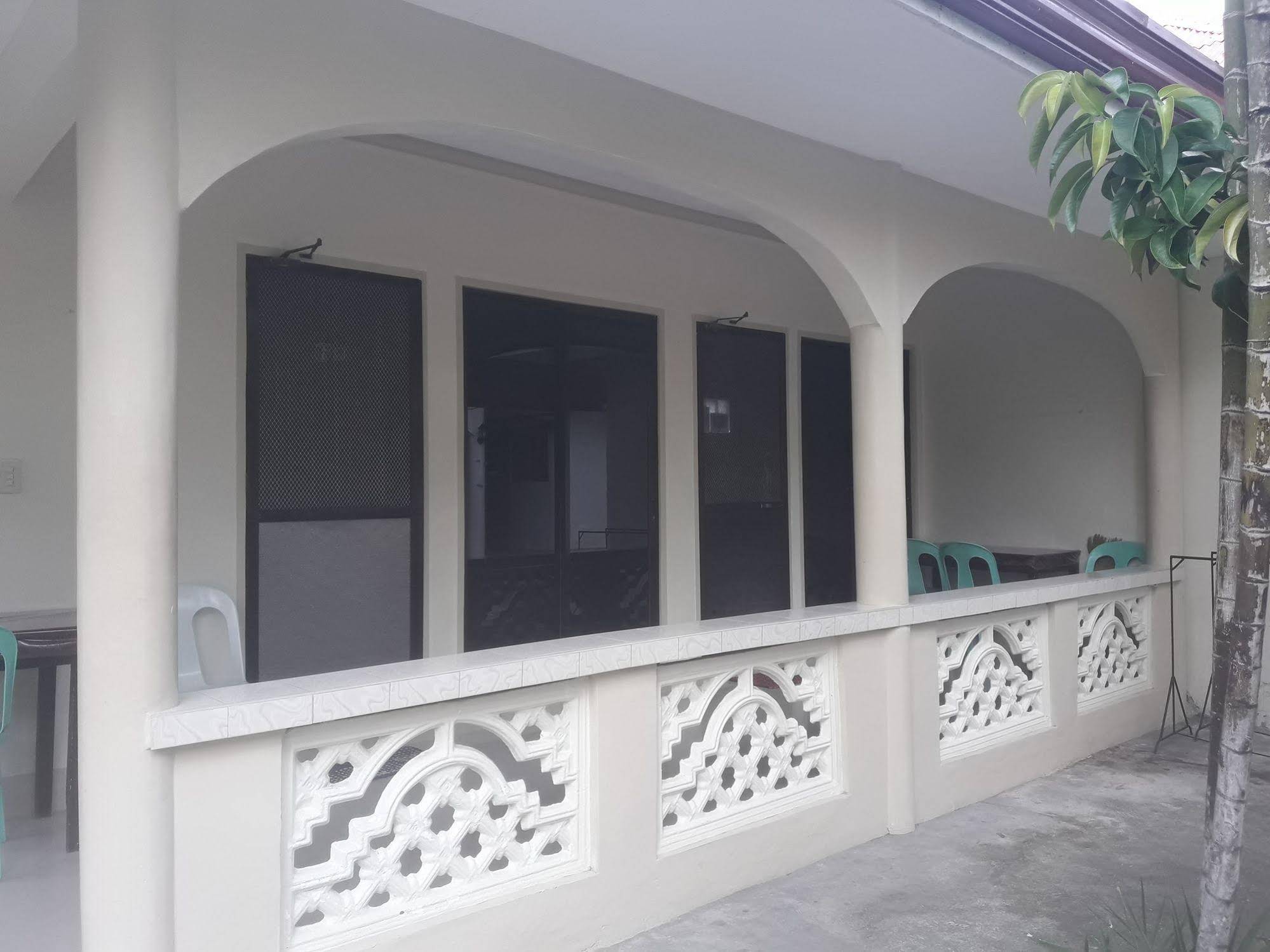 Pabua's Cottages