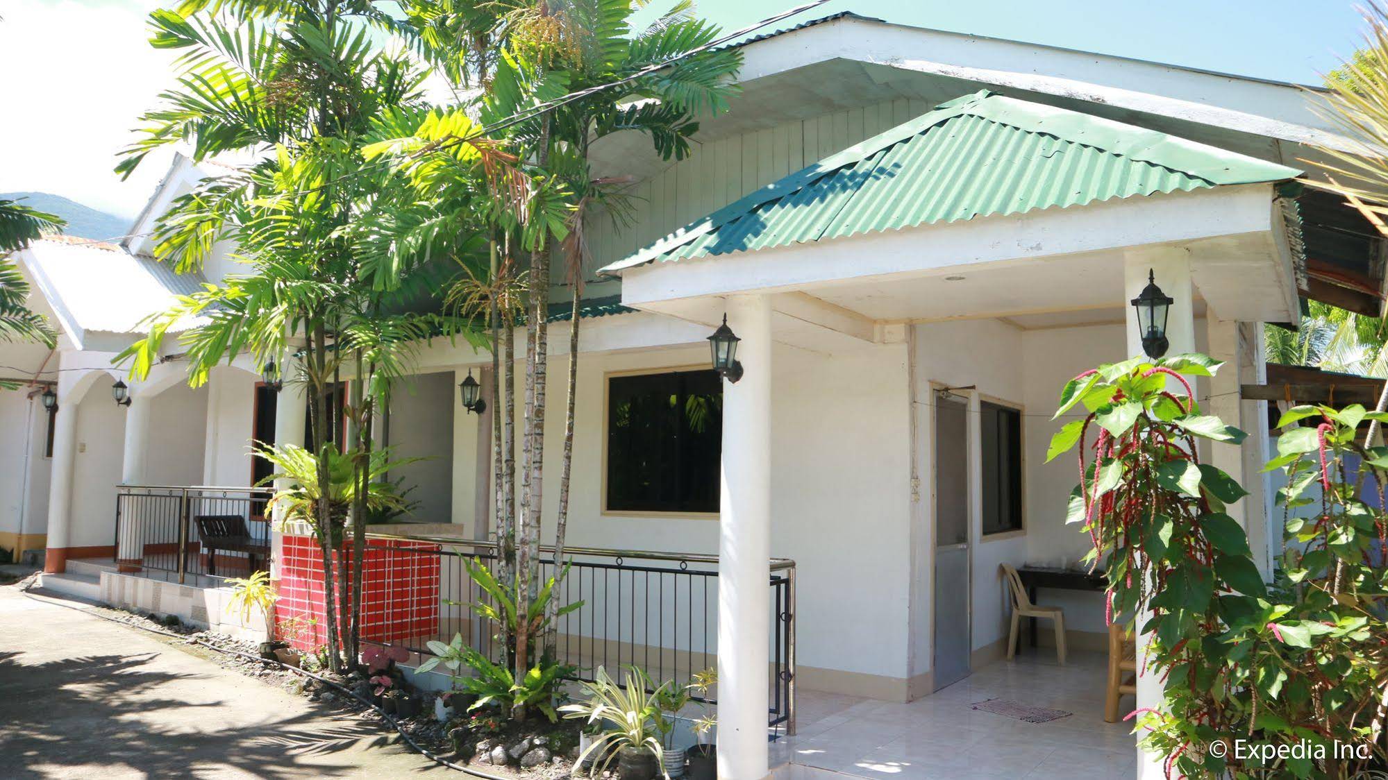 Pabua's Cottages