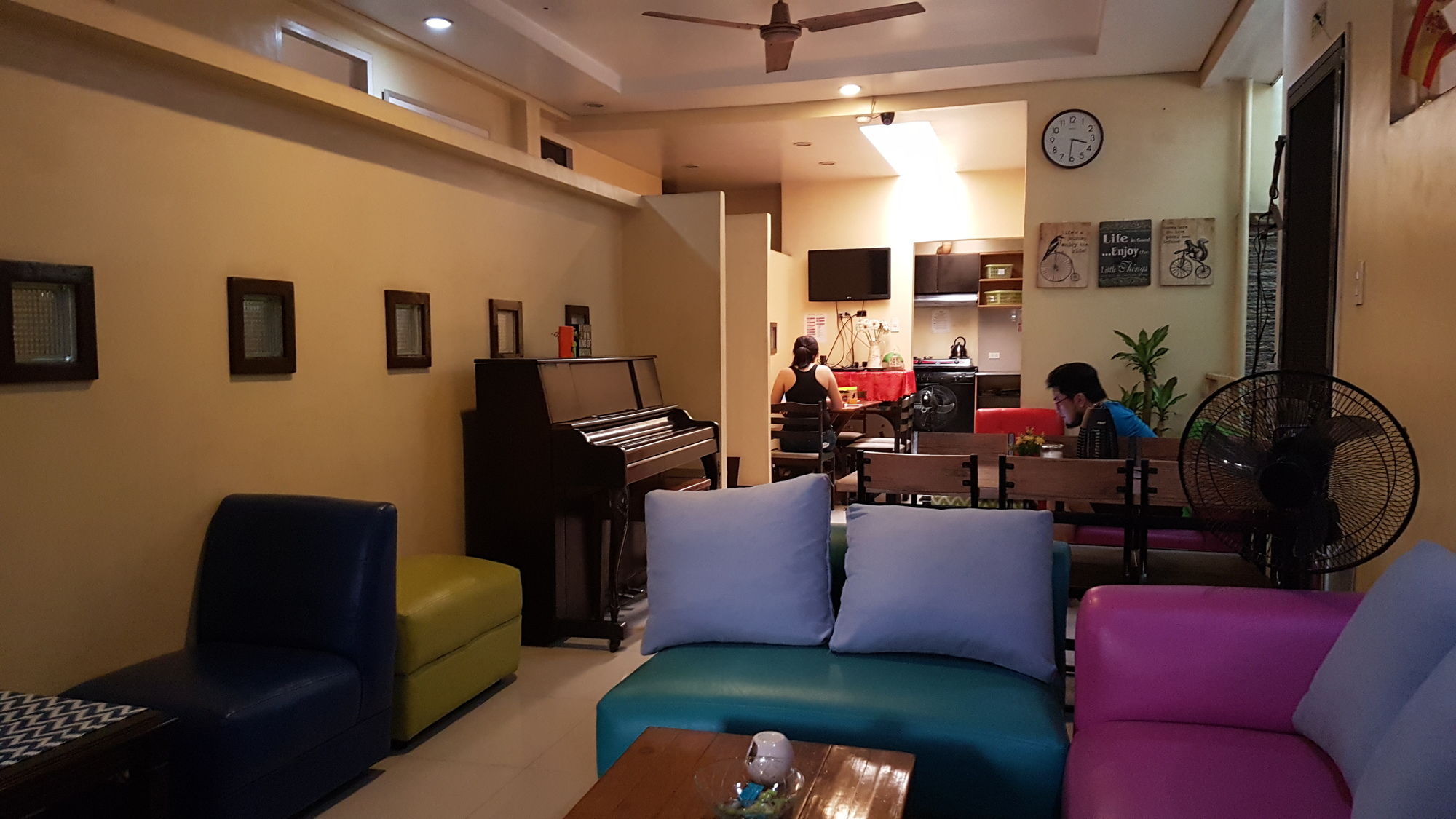 Crossroads Hostel
