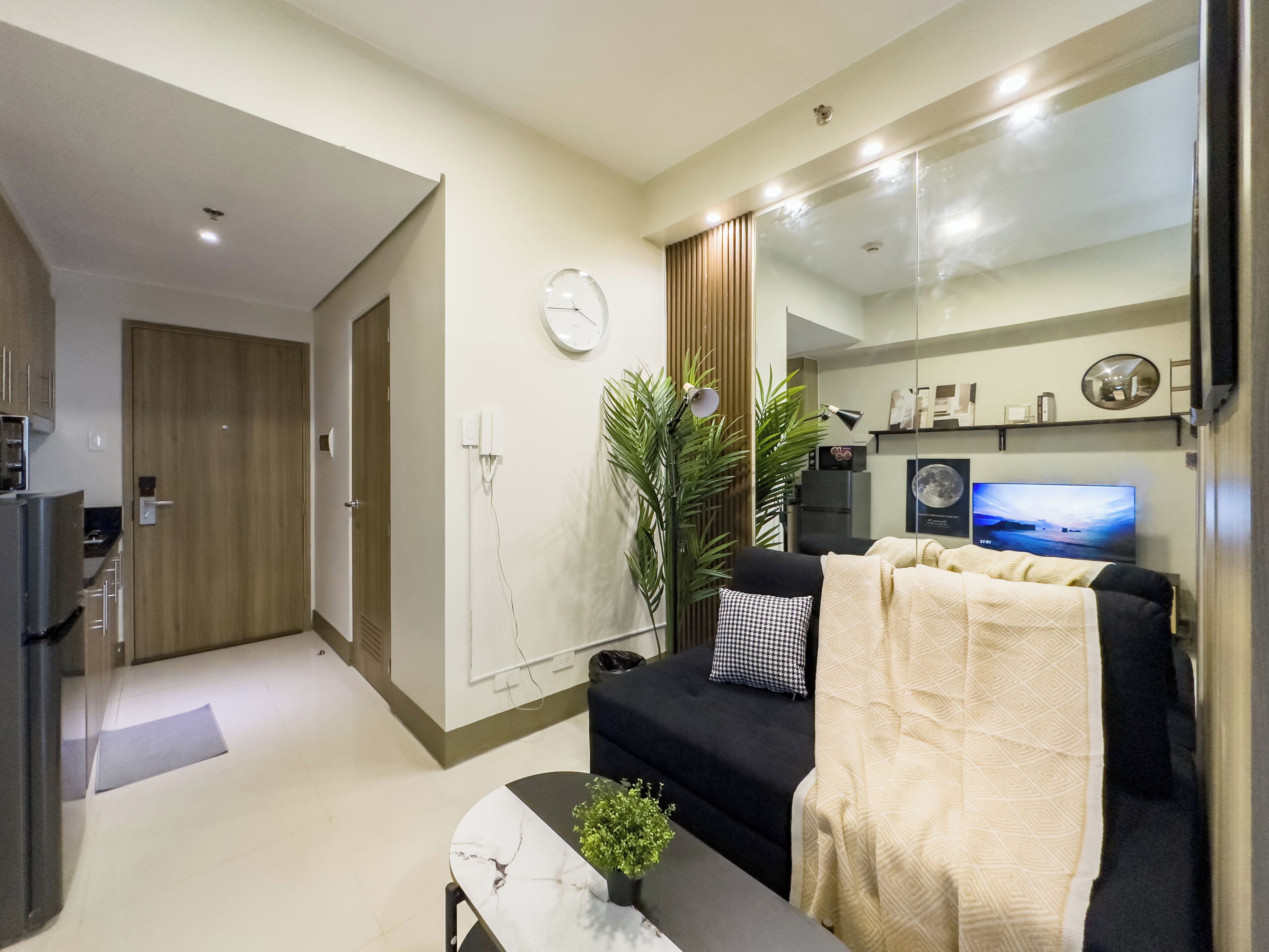 Gemstonebr in Smdc Fame Residences